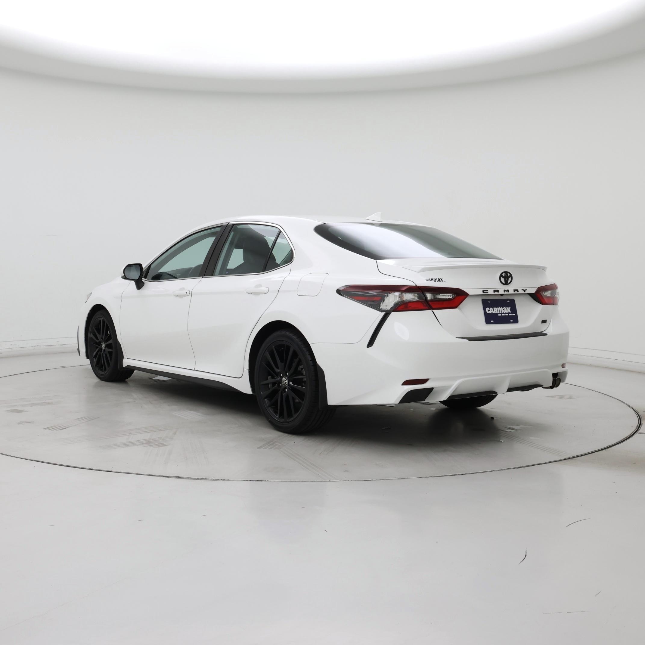 Thumbnail: 2022 Toyota Camry - 2
