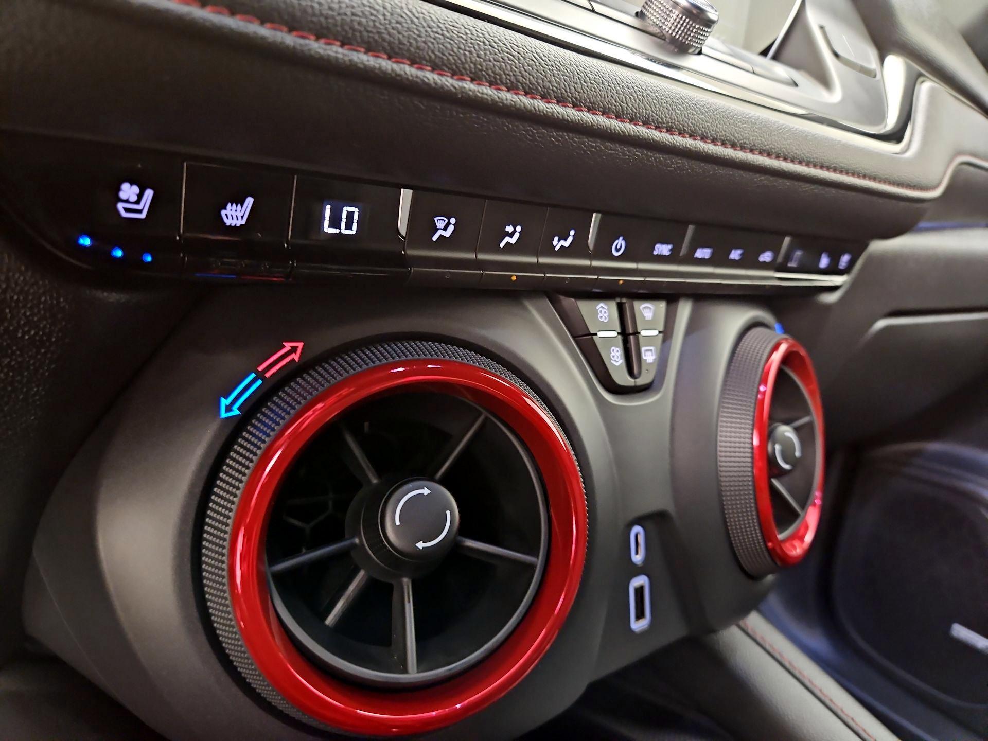 Thumbnail: 2021 Chevrolet Blazer - 17