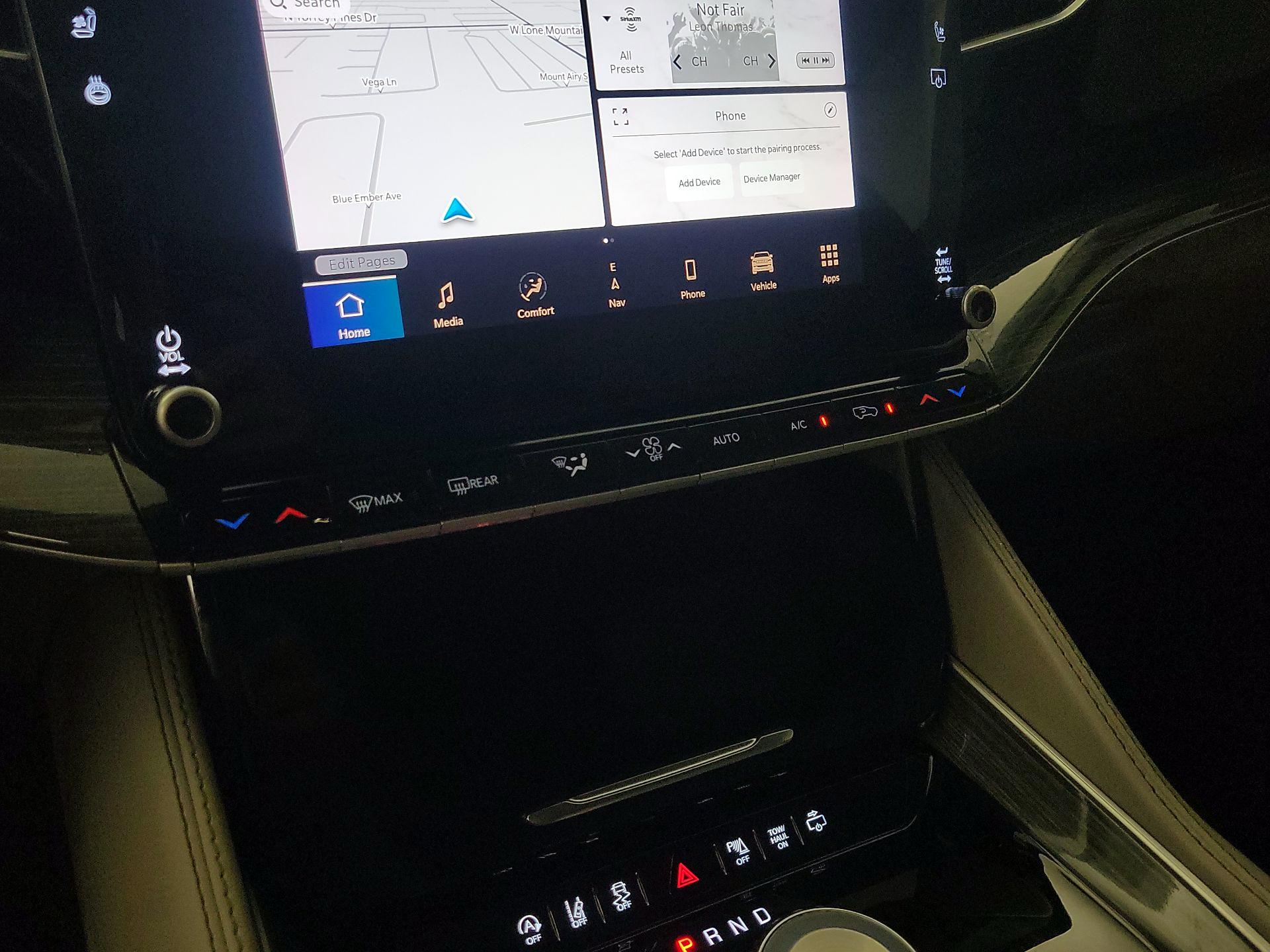 Thumbnail: 2022 Jeep Wagoneer - 17