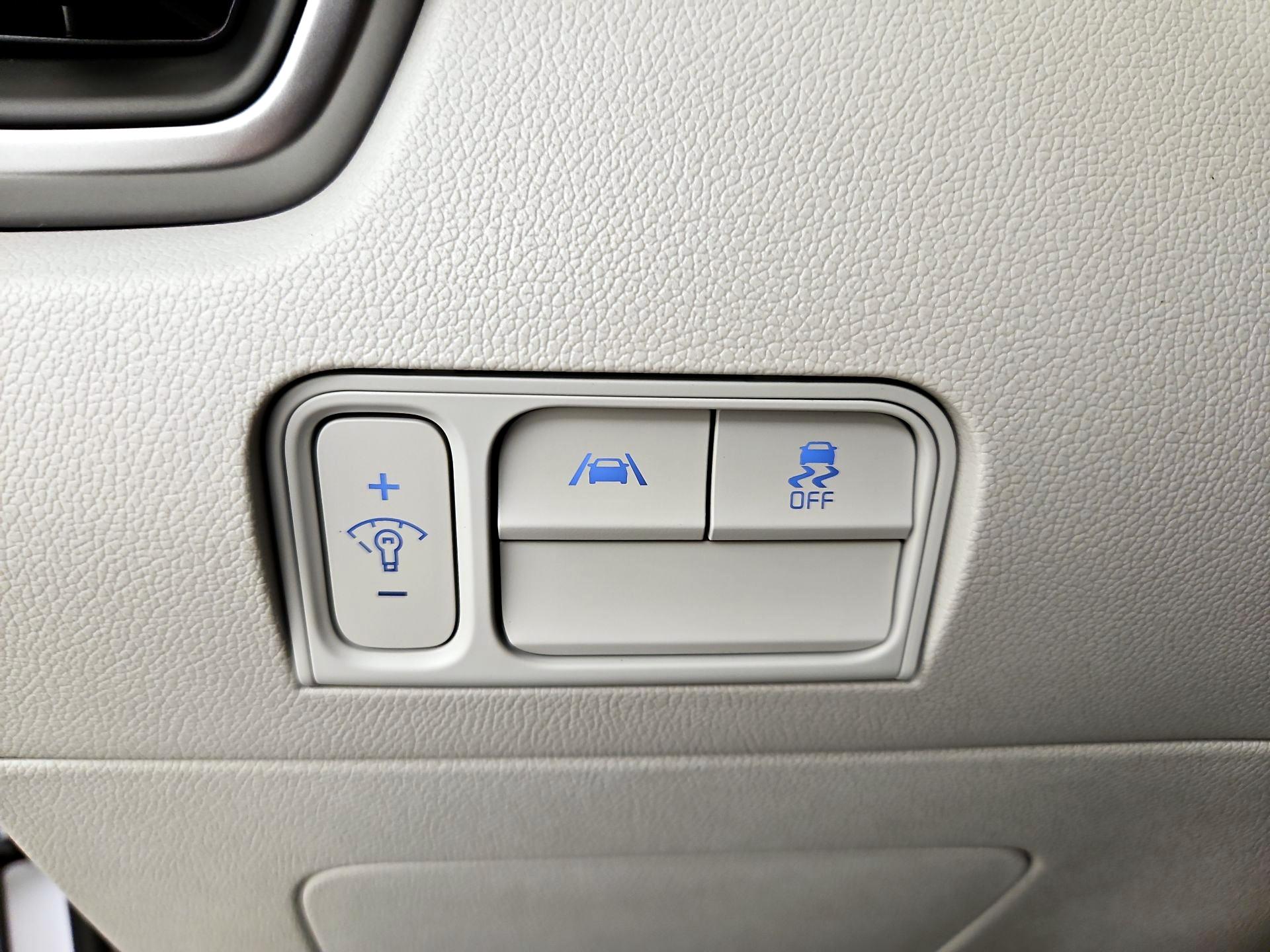 Thumbnail: 2023 Kia Sorento - 13