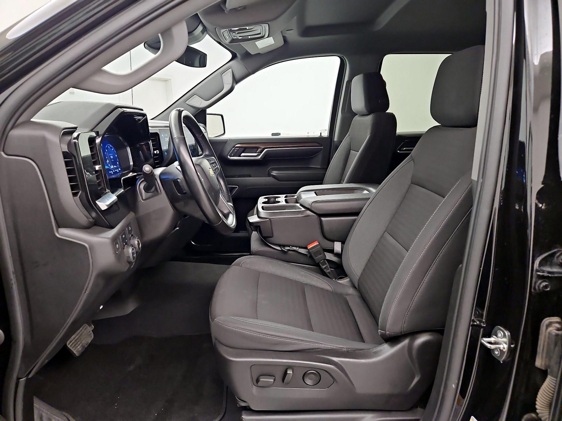 Thumbnail: 2023 Chevrolet Silverado 1500 - 11