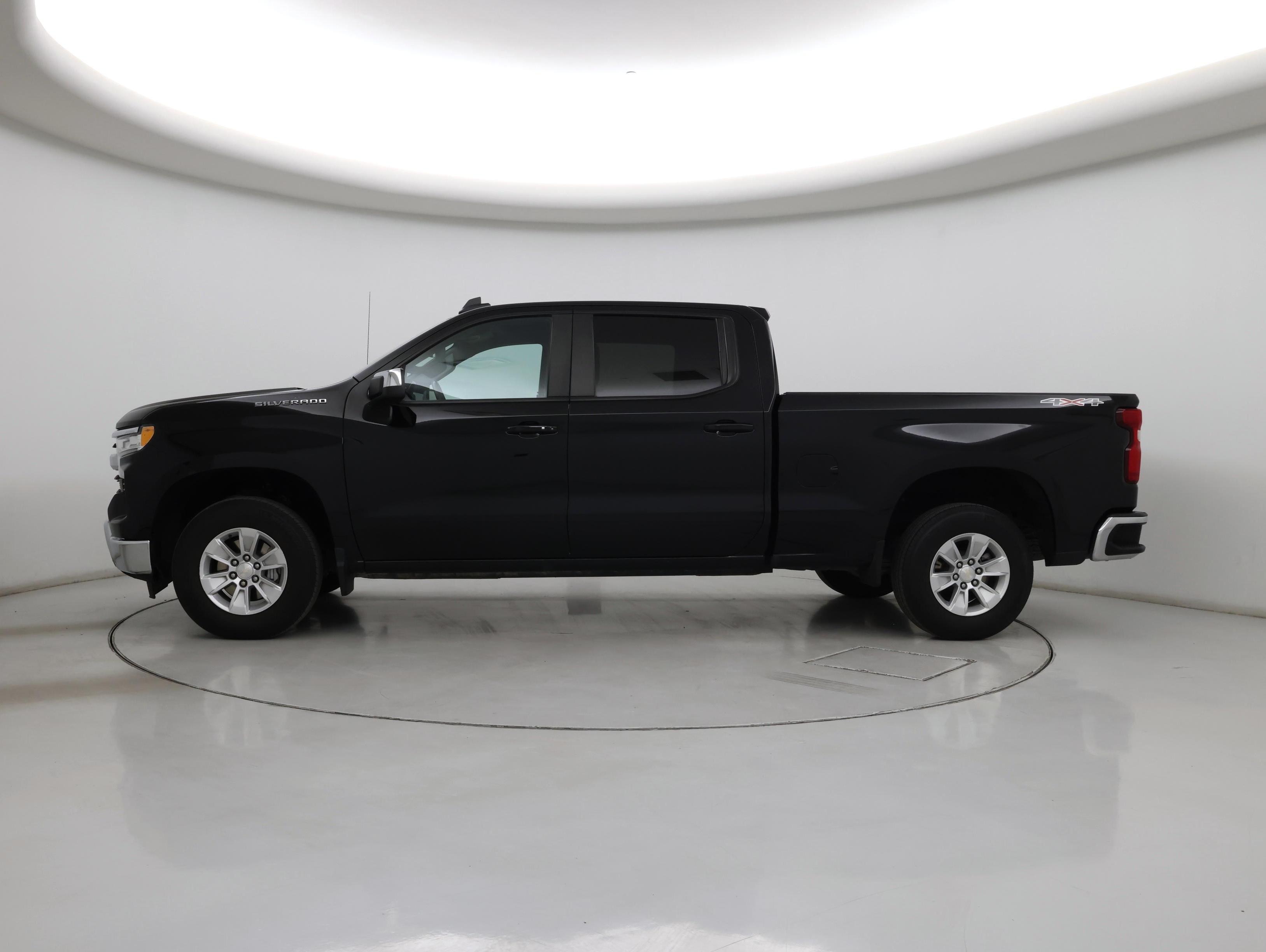 Thumbnail: 2023 Chevrolet Silverado 1500 - 3