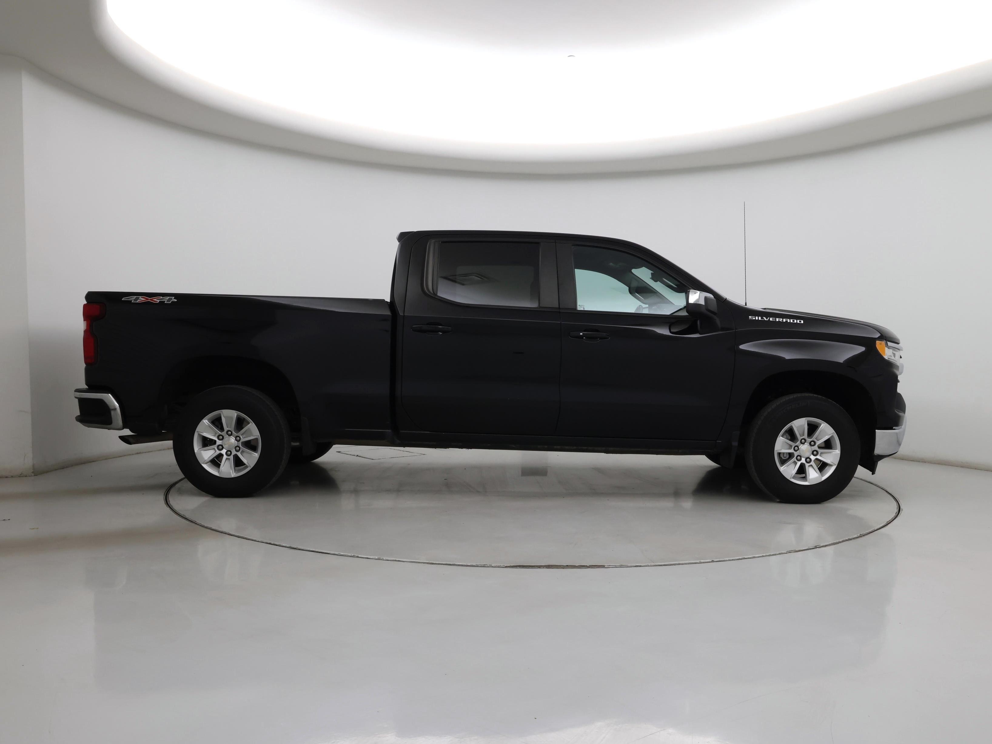 Thumbnail: 2023 Chevrolet Silverado 1500 - 7