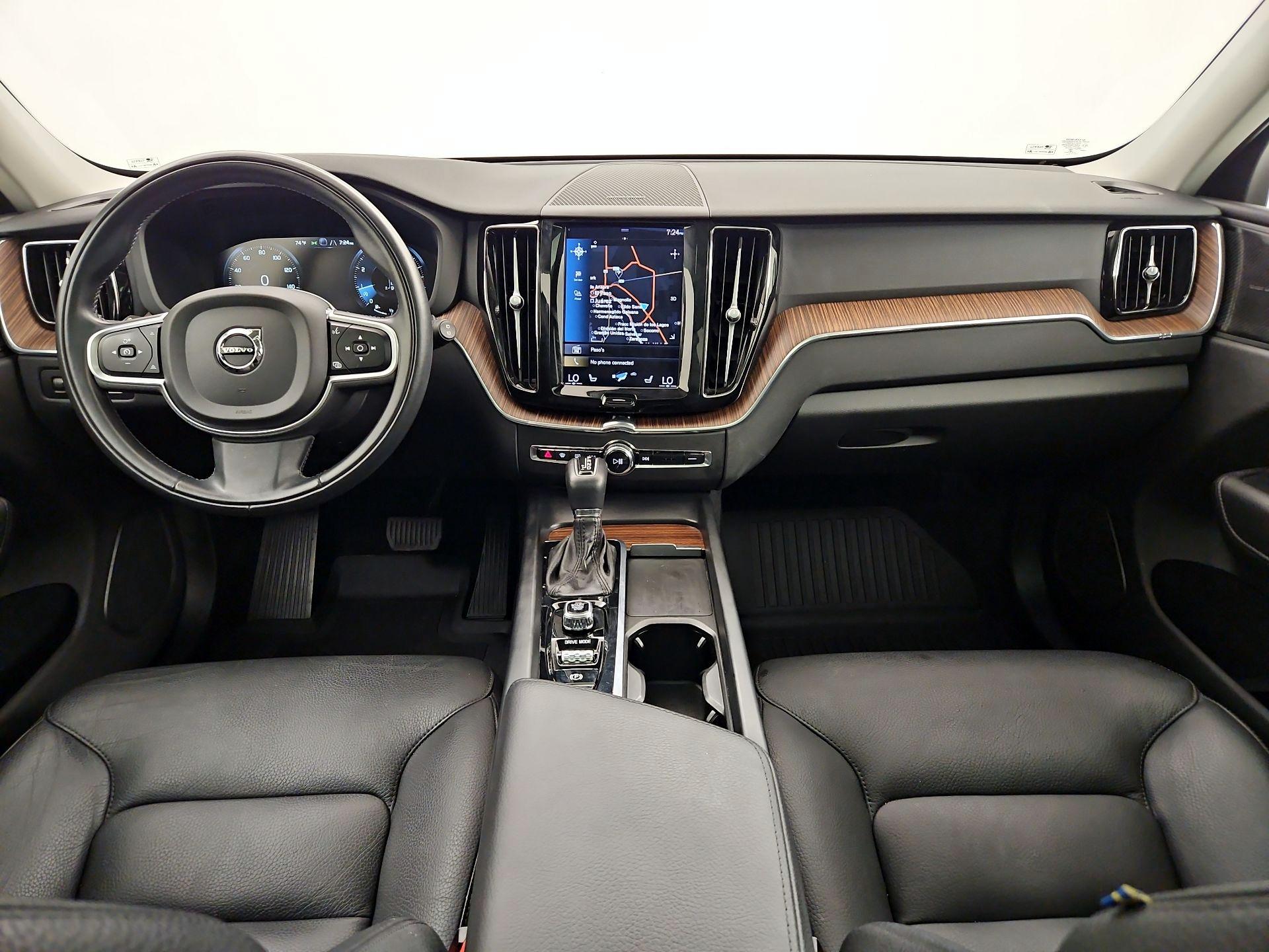 Thumbnail: 2021 Volvo XC60 - 9