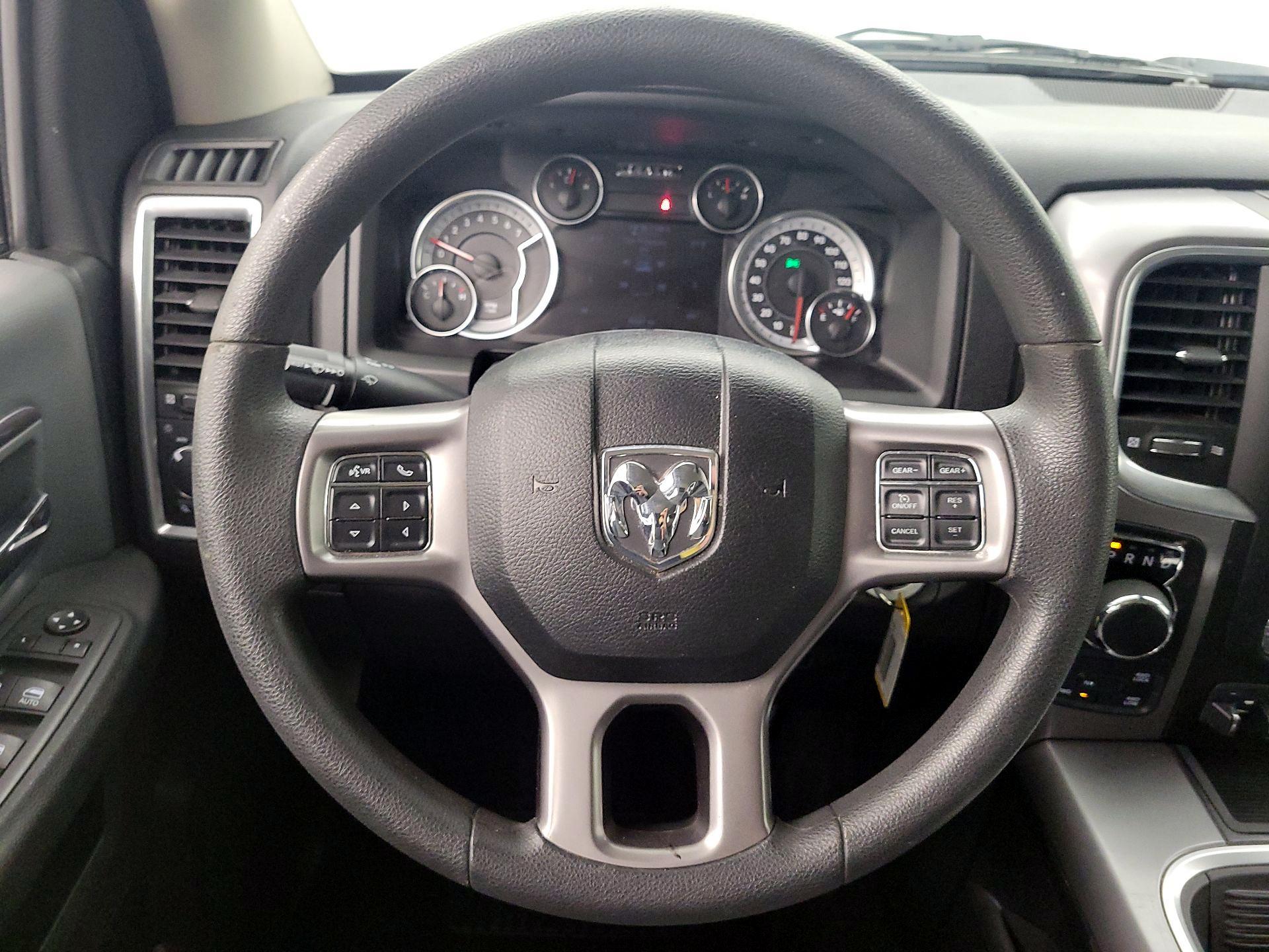 Thumbnail: 2023 RAM 1500 Classic - 10