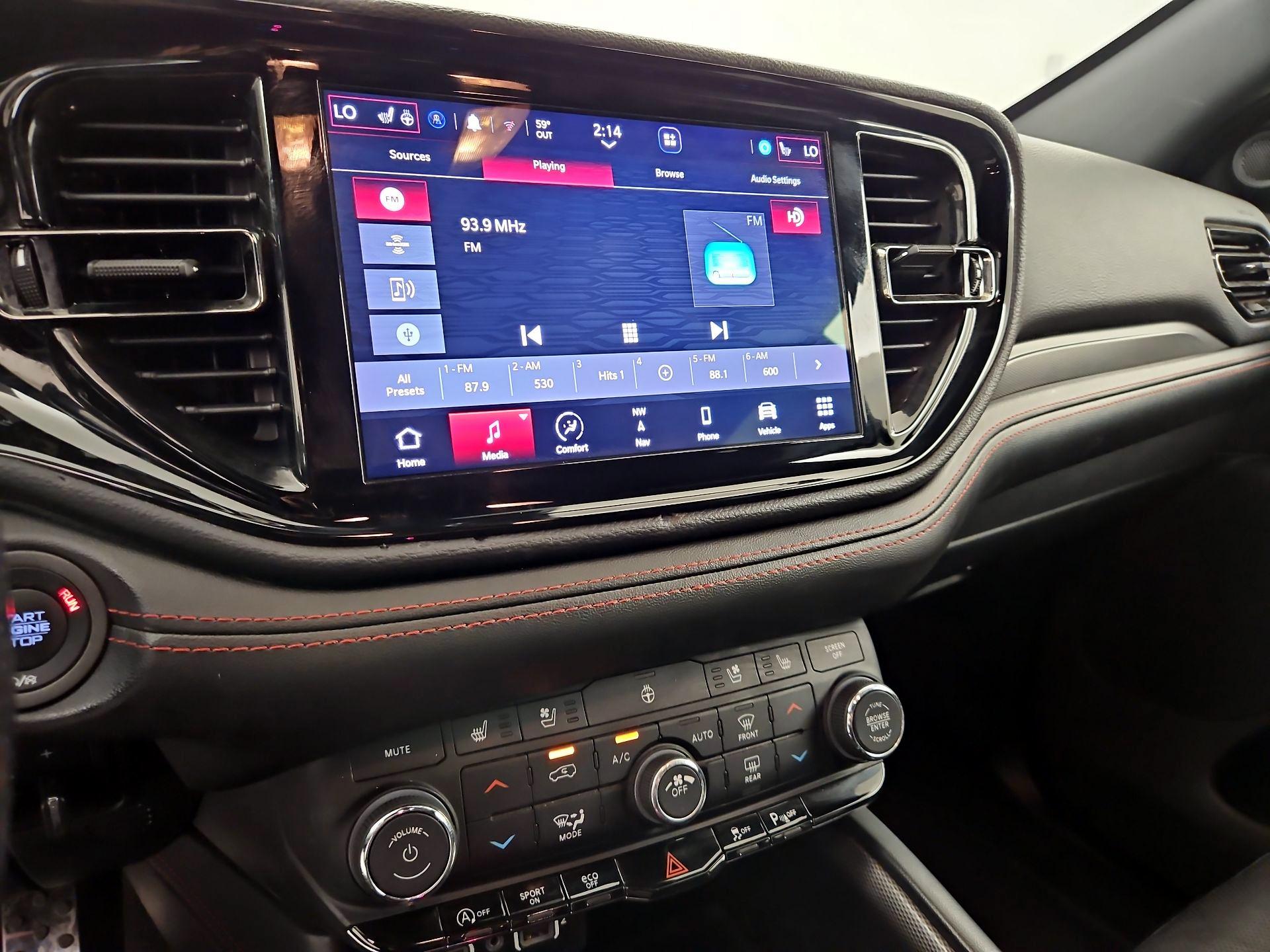 Thumbnail: 2023 Dodge Durango - 16