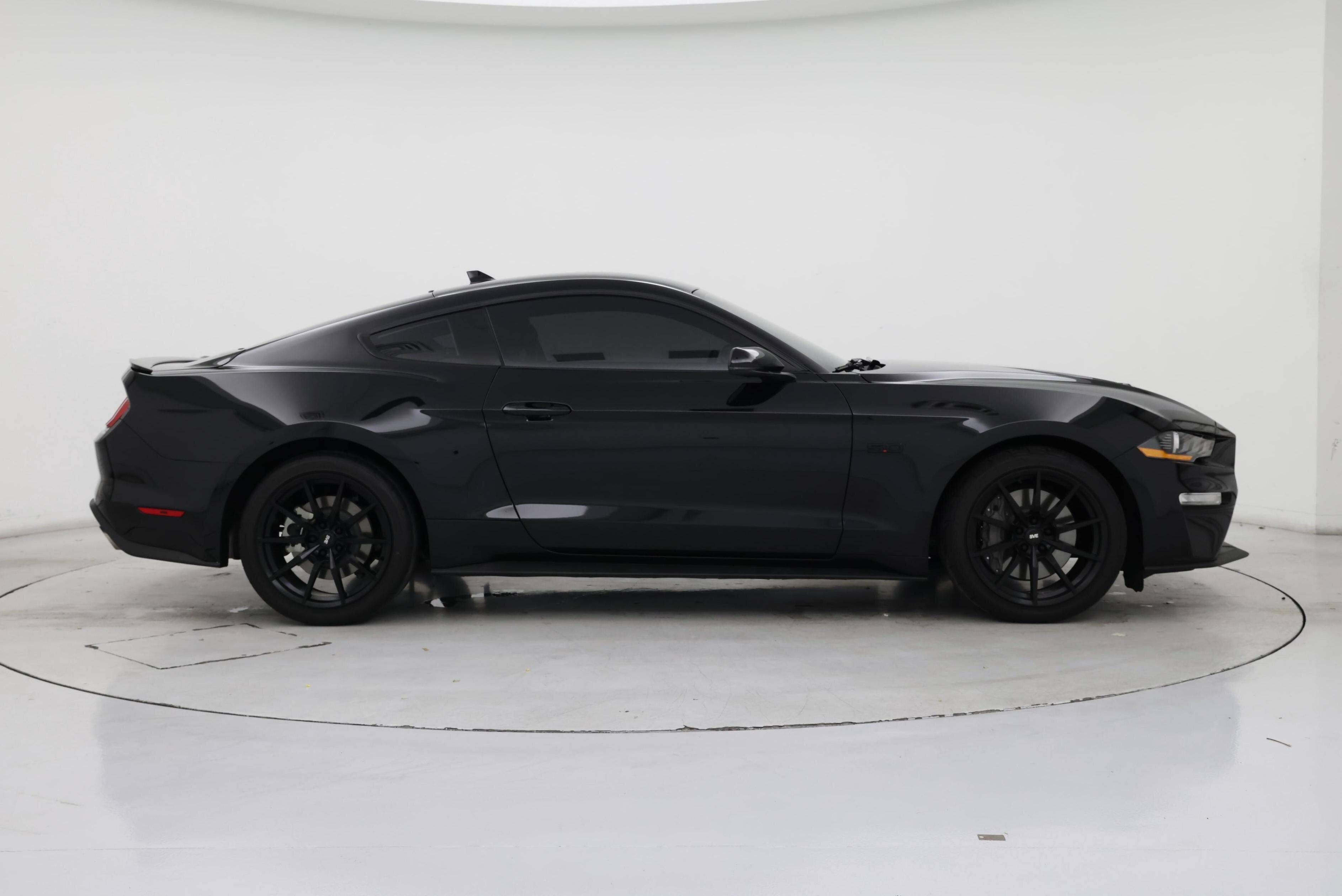 Thumbnail: 2021 Ford Mustang - 7