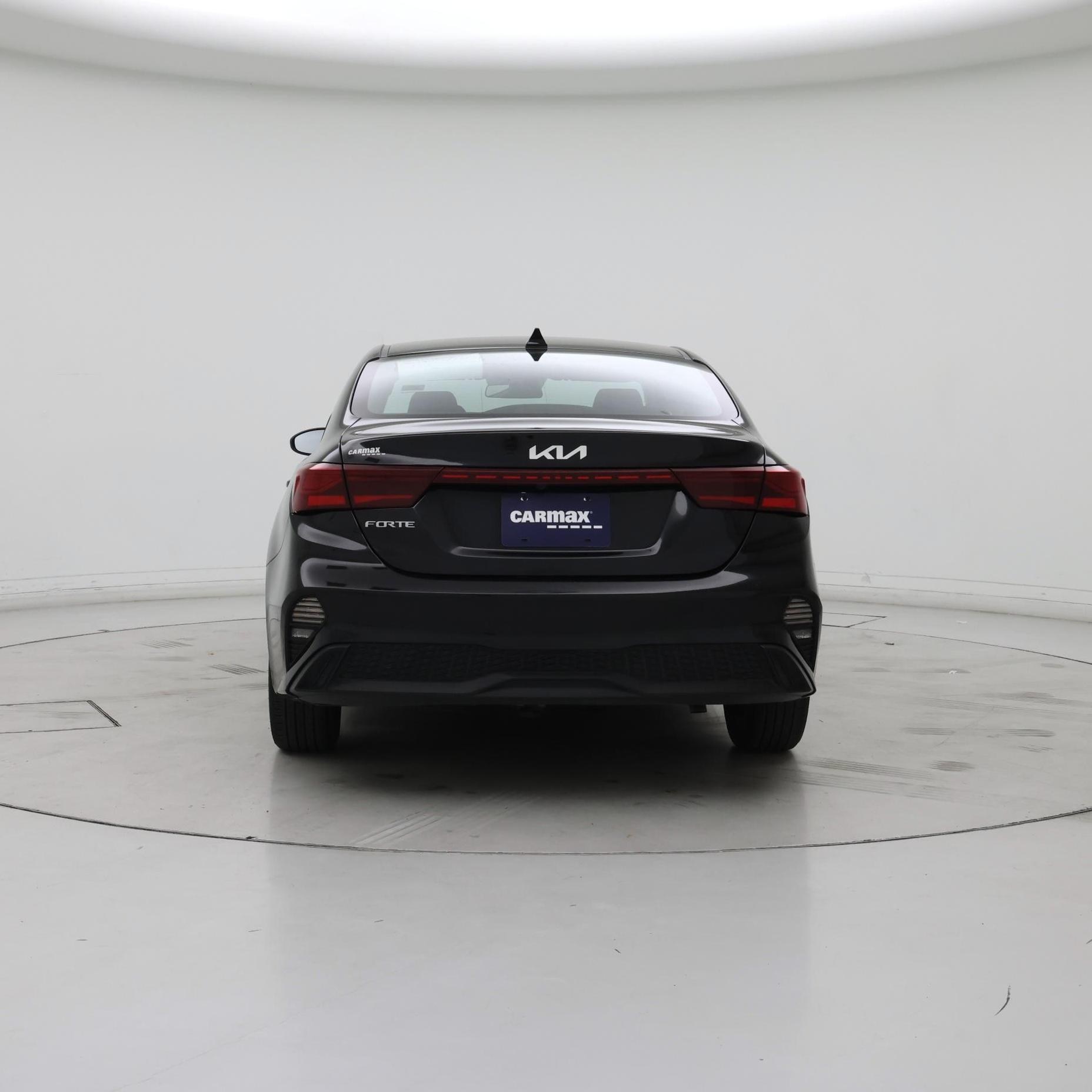 Thumbnail: 2023 Kia Forte - 6