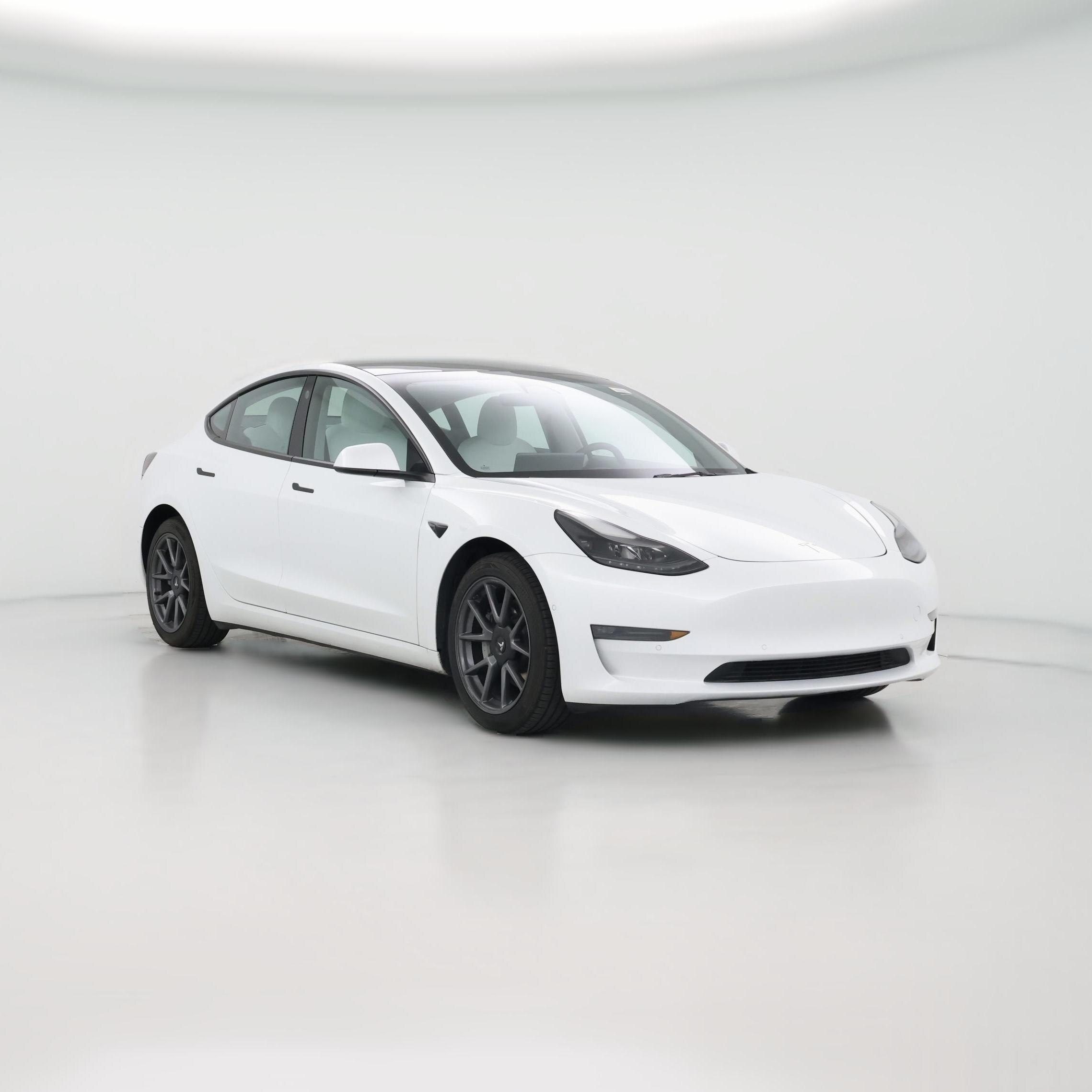 Thumbnail: 2022 Tesla Model 3 - 1