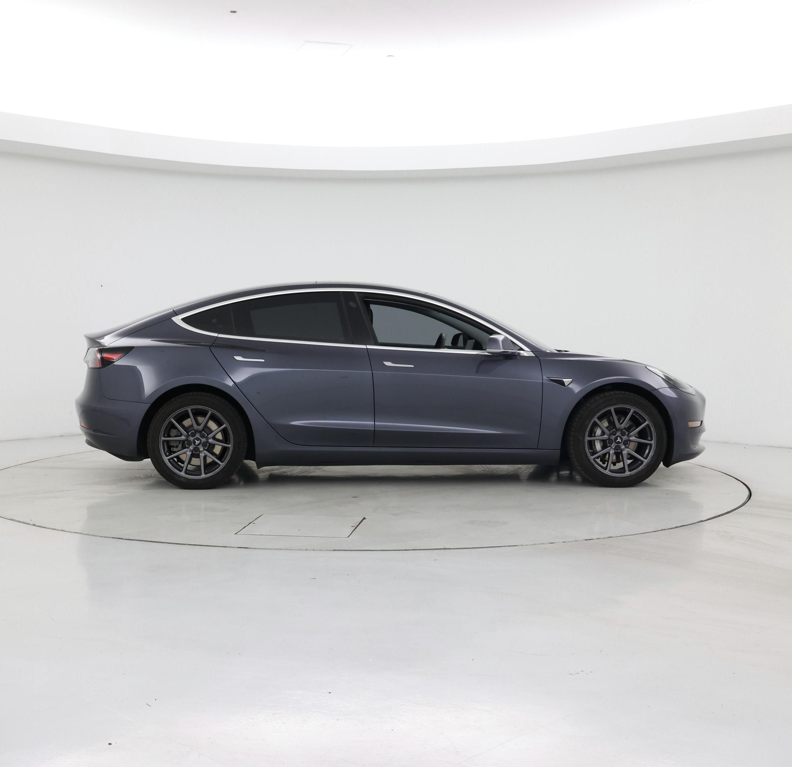 Thumbnail: 2020 Tesla Model 3 - 7