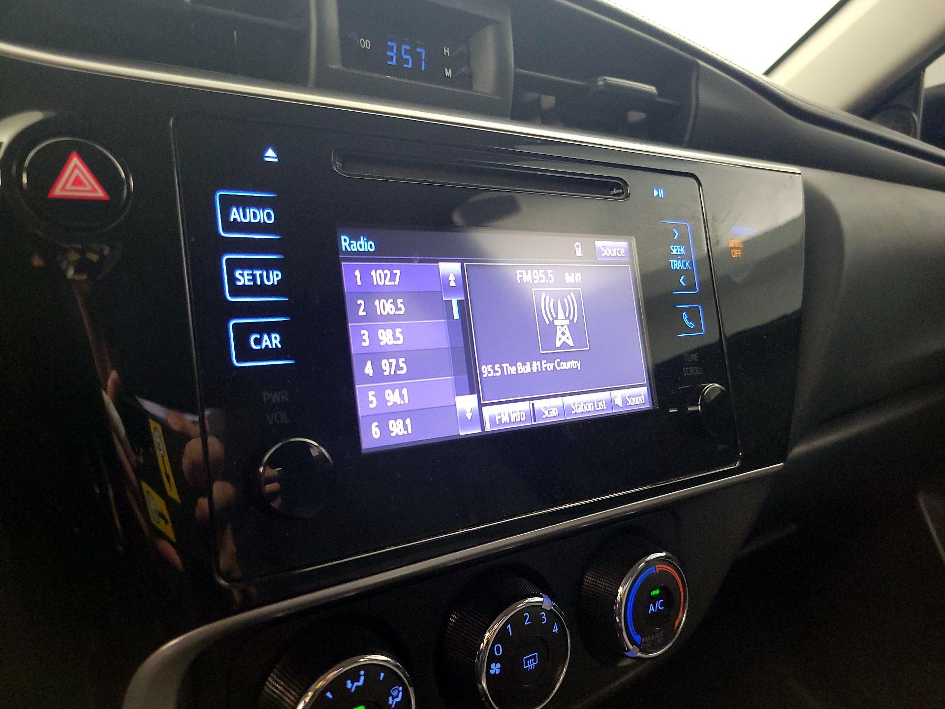Thumbnail: 2019 Toyota Corolla - 15