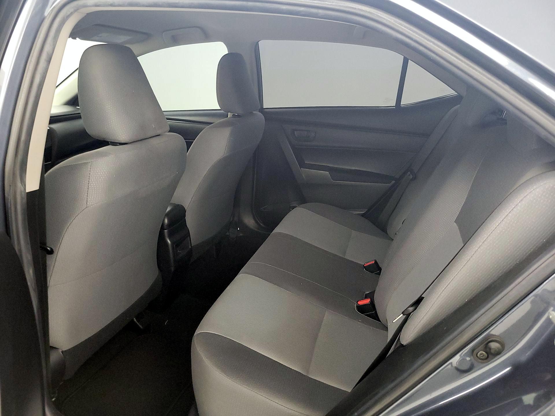 Thumbnail: 2019 Toyota Corolla - 19