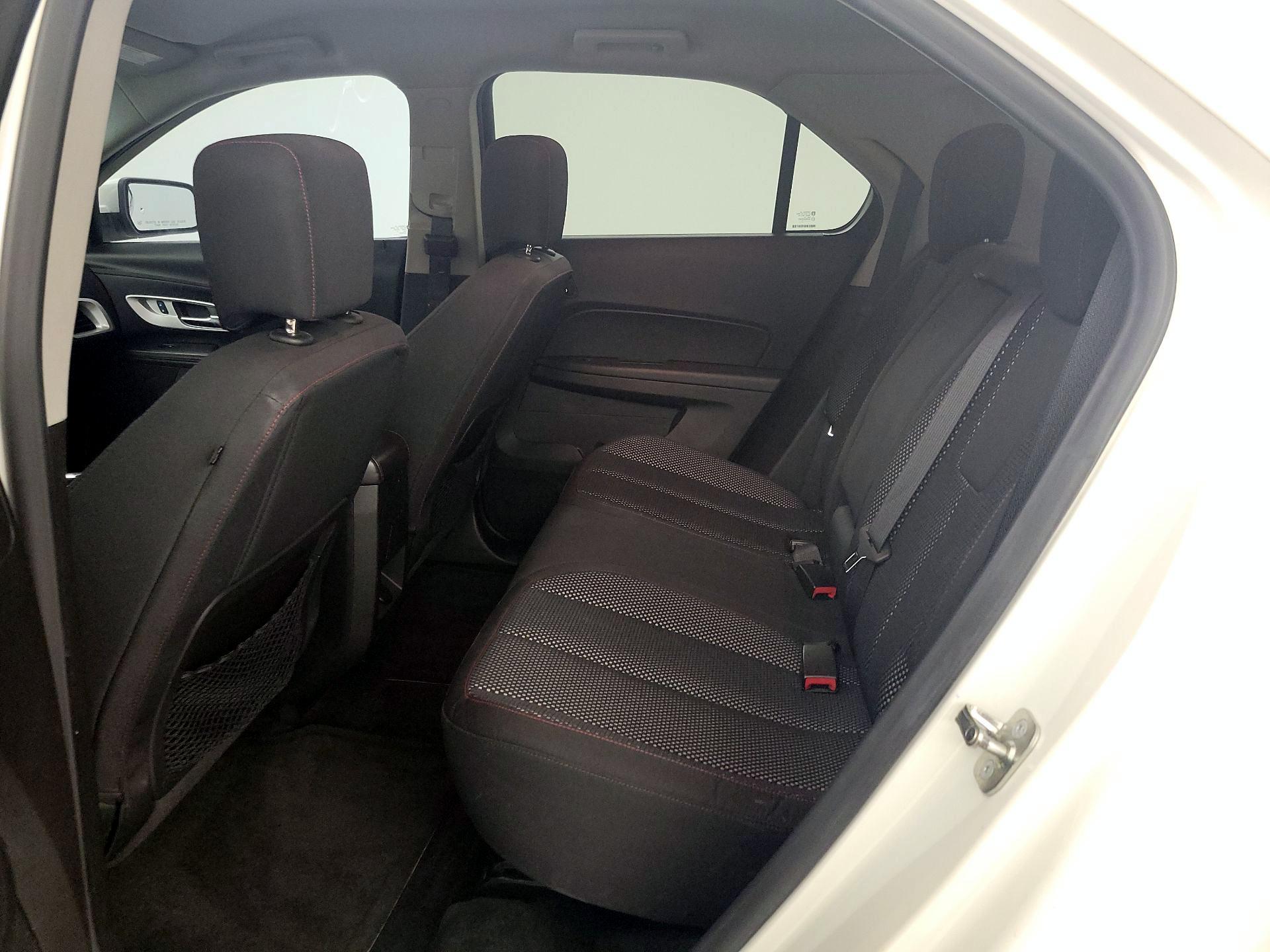 Thumbnail: 2015 Chevrolet Equinox - 17