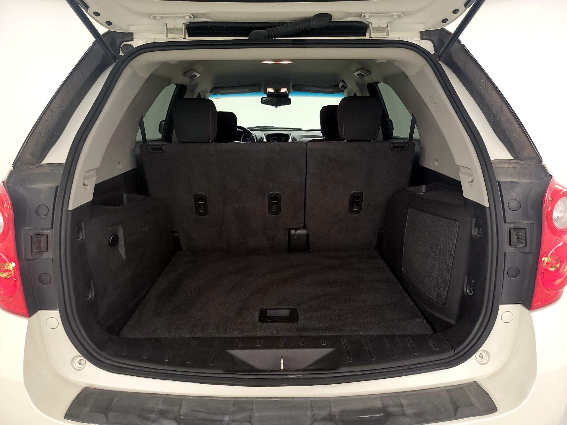 Thumbnail: 2015 Chevrolet Equinox - 18
