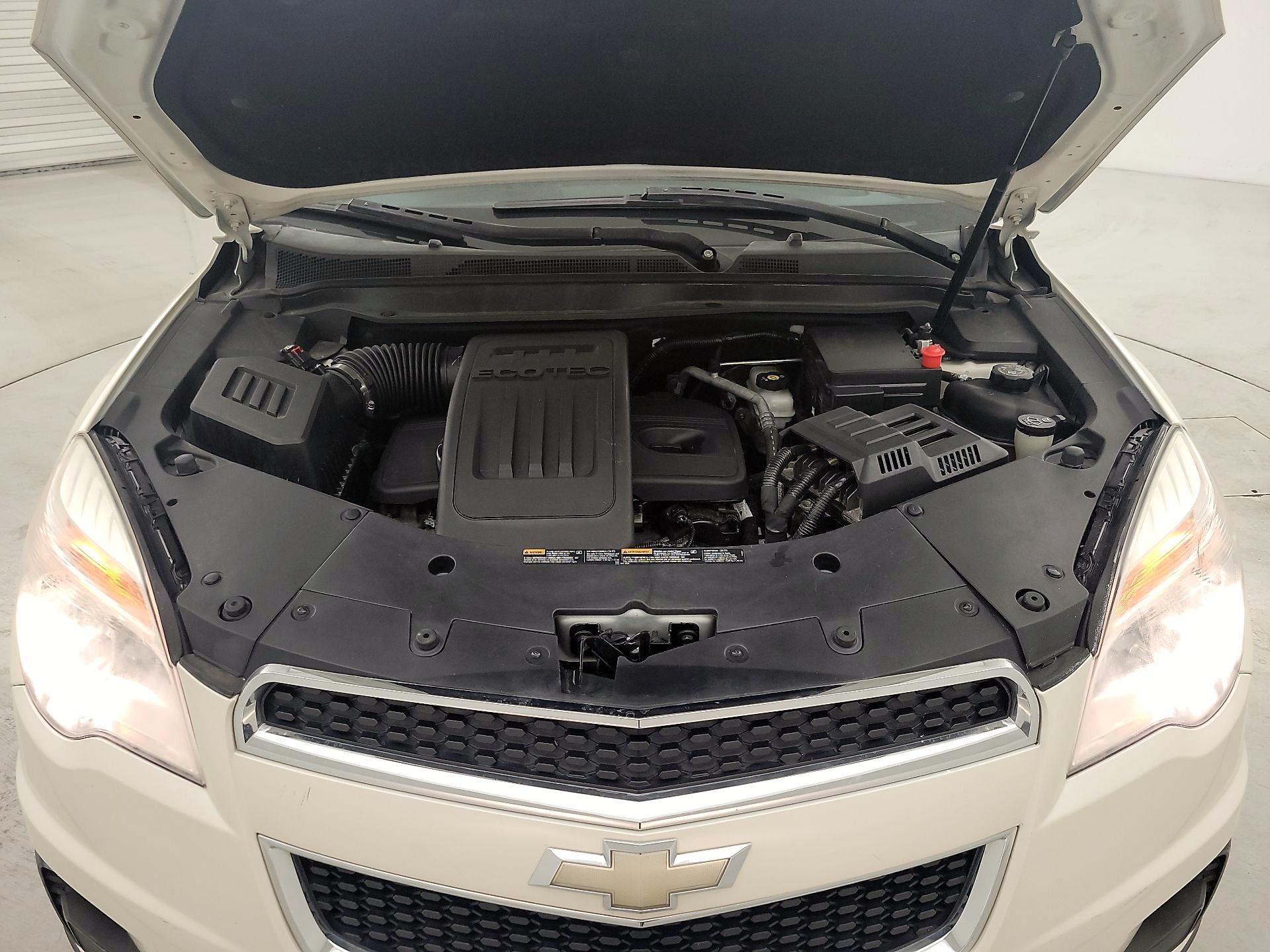 Thumbnail: 2015 Chevrolet Equinox - 19