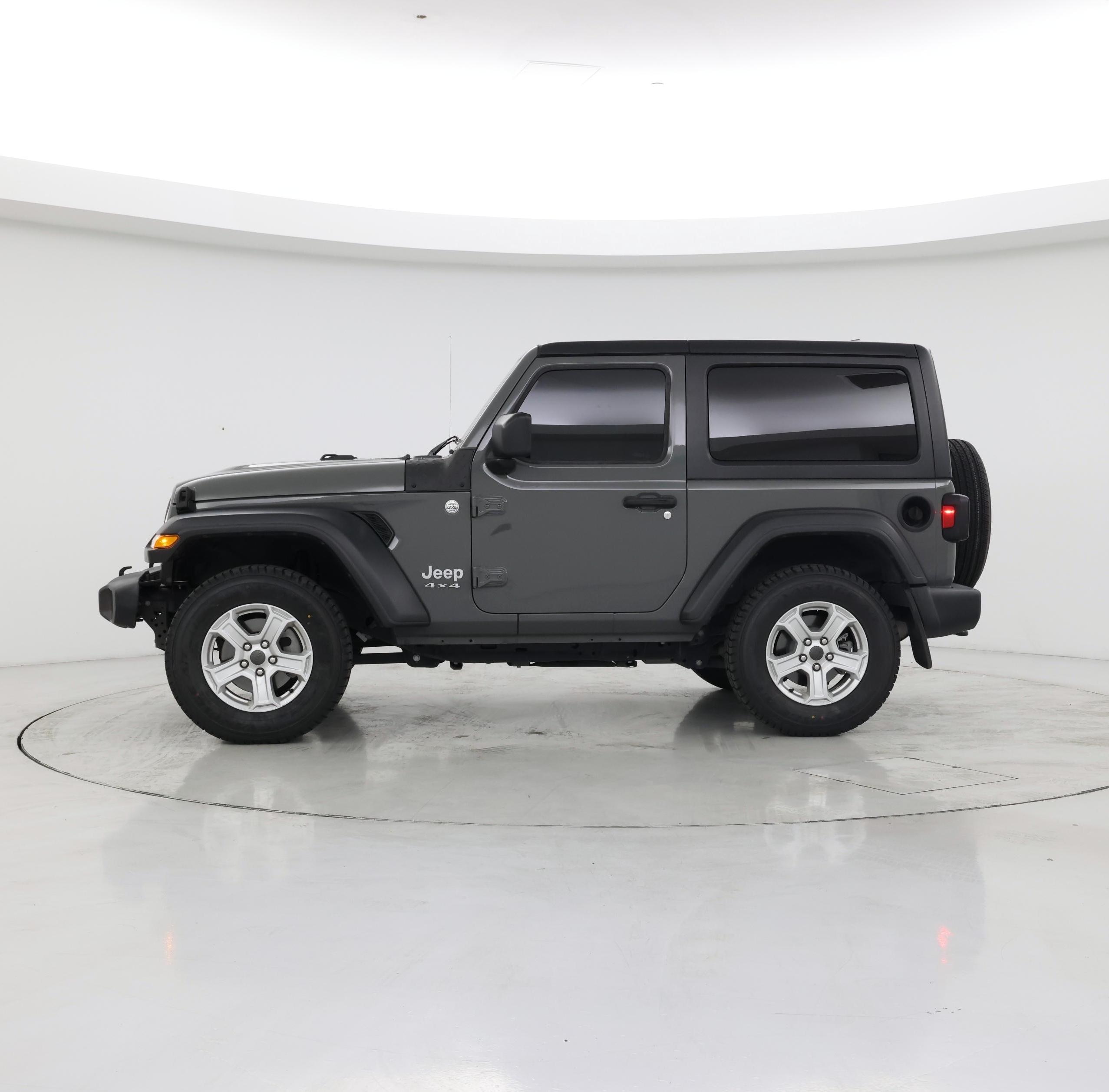 Thumbnail: 2019 Jeep Wrangler - 3