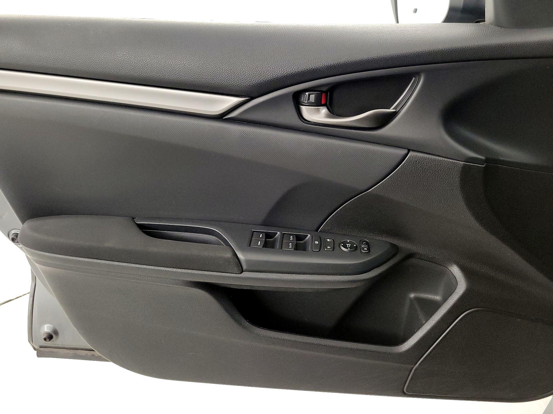 Thumbnail: 2019 Honda Civic - 12