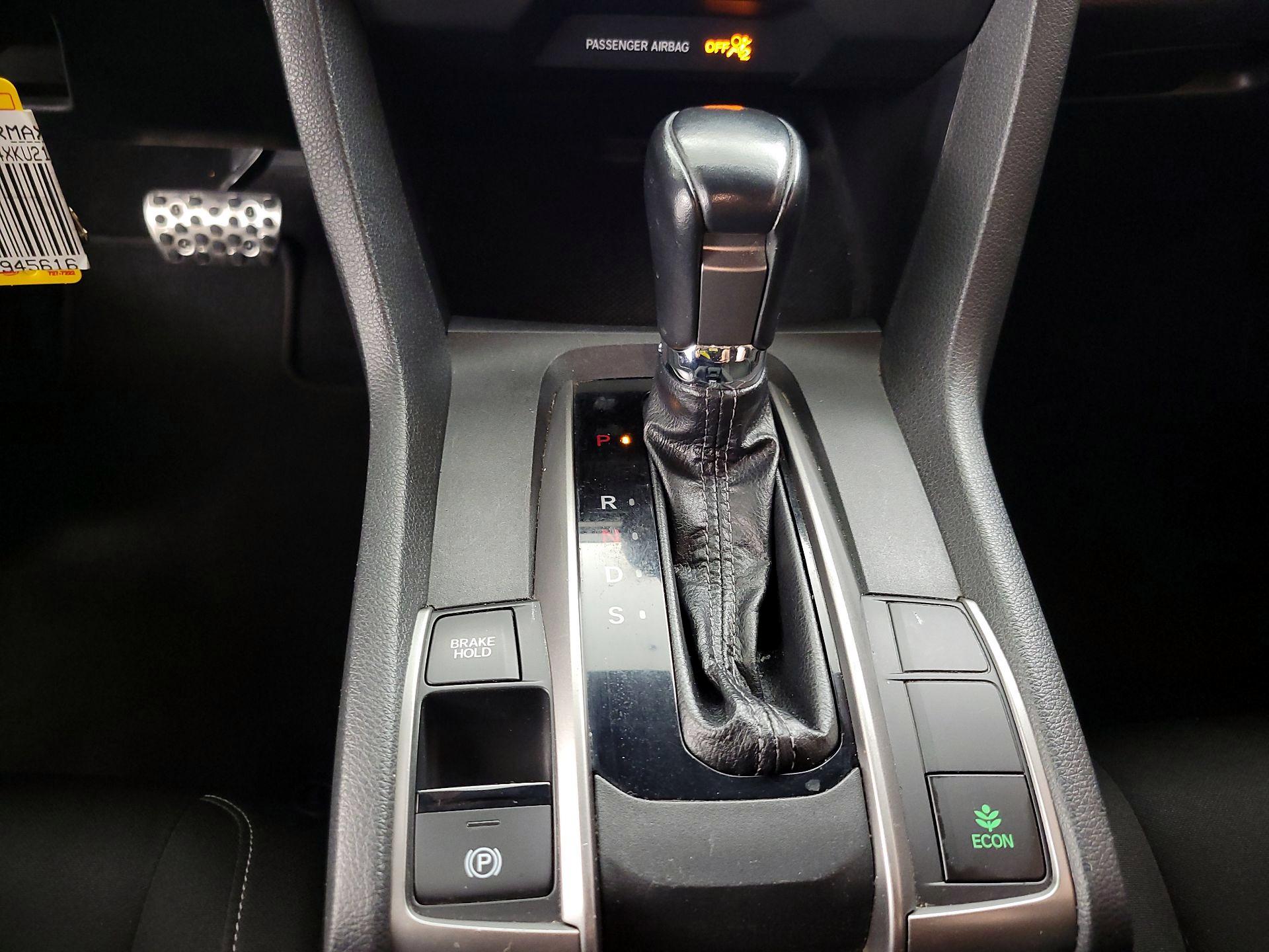 Thumbnail: 2019 Honda Civic - 17