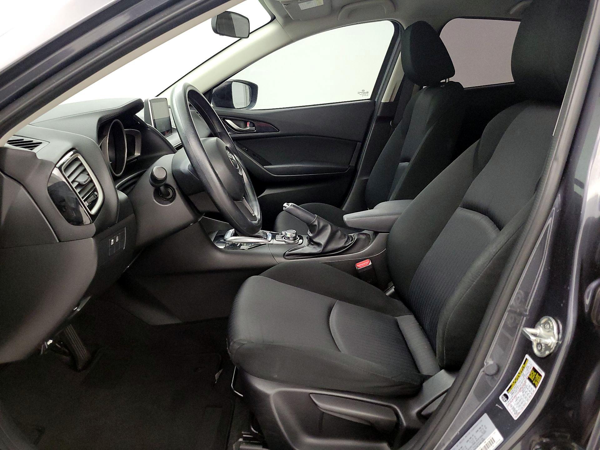 Thumbnail: 2016 Mazda Mazda3 - 11