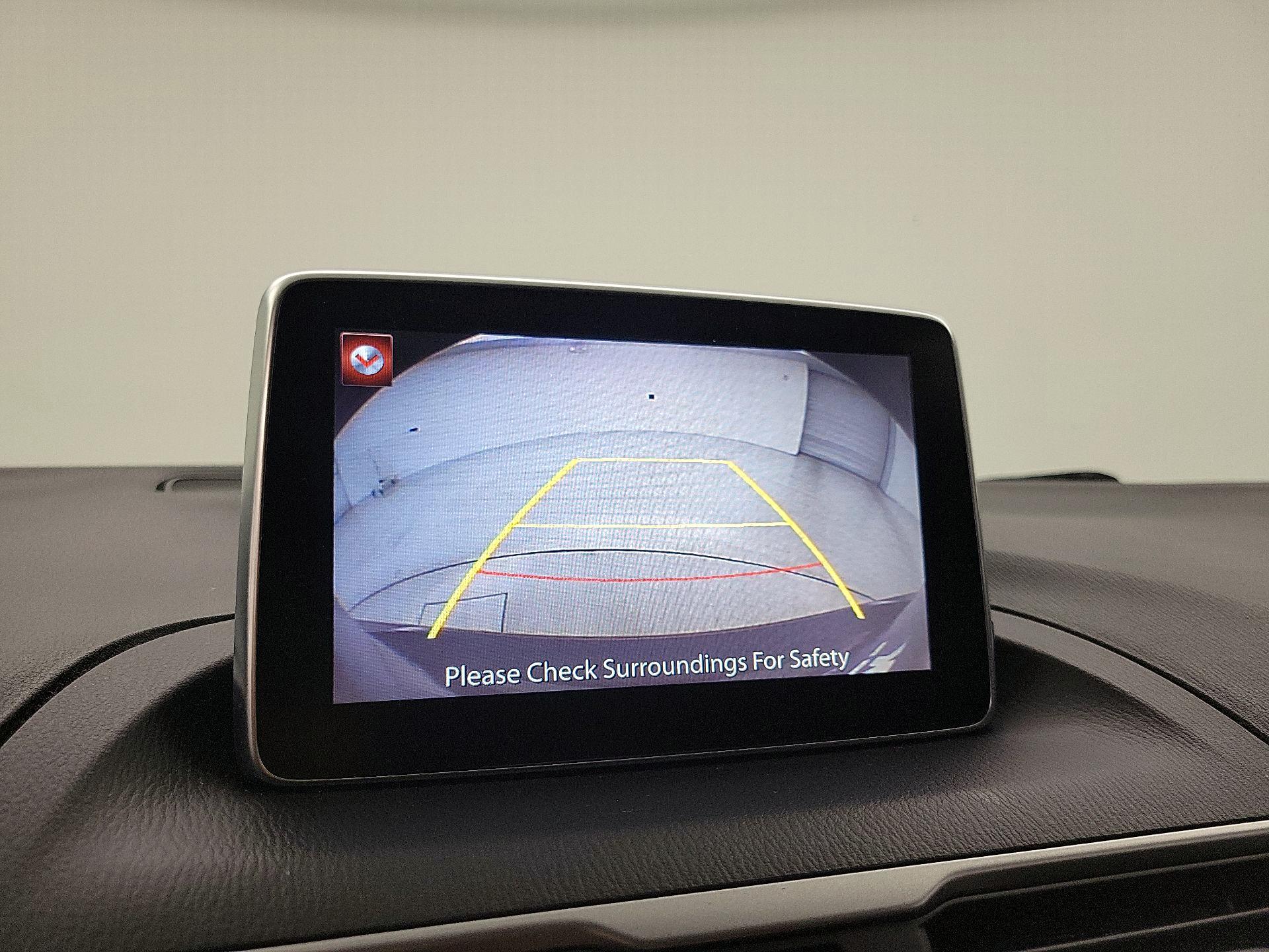 Thumbnail: 2016 Mazda Mazda3 - 14