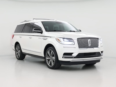 White 2019 Lincoln Navigator Select