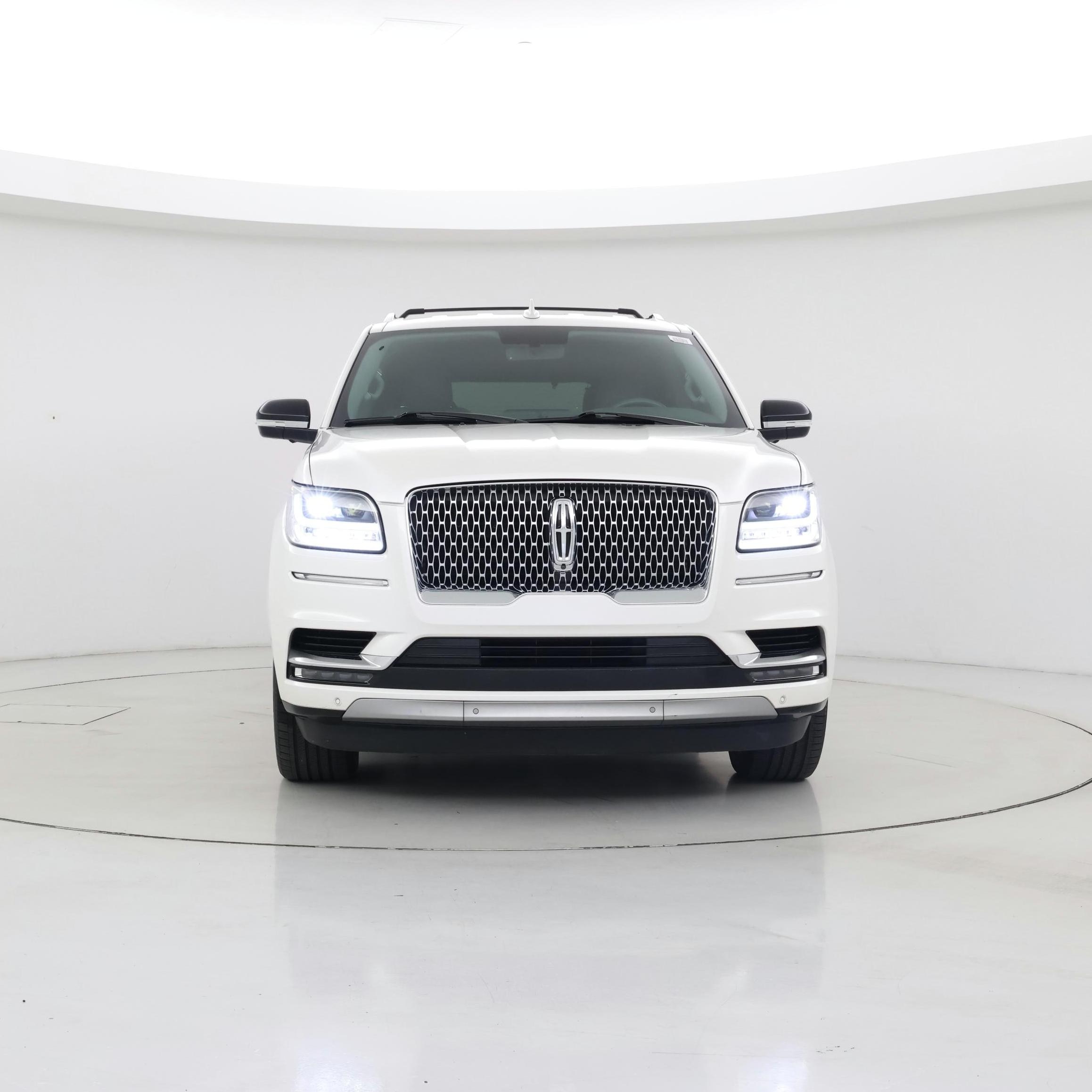 Thumbnail: 2019 Lincoln Navigator - 5