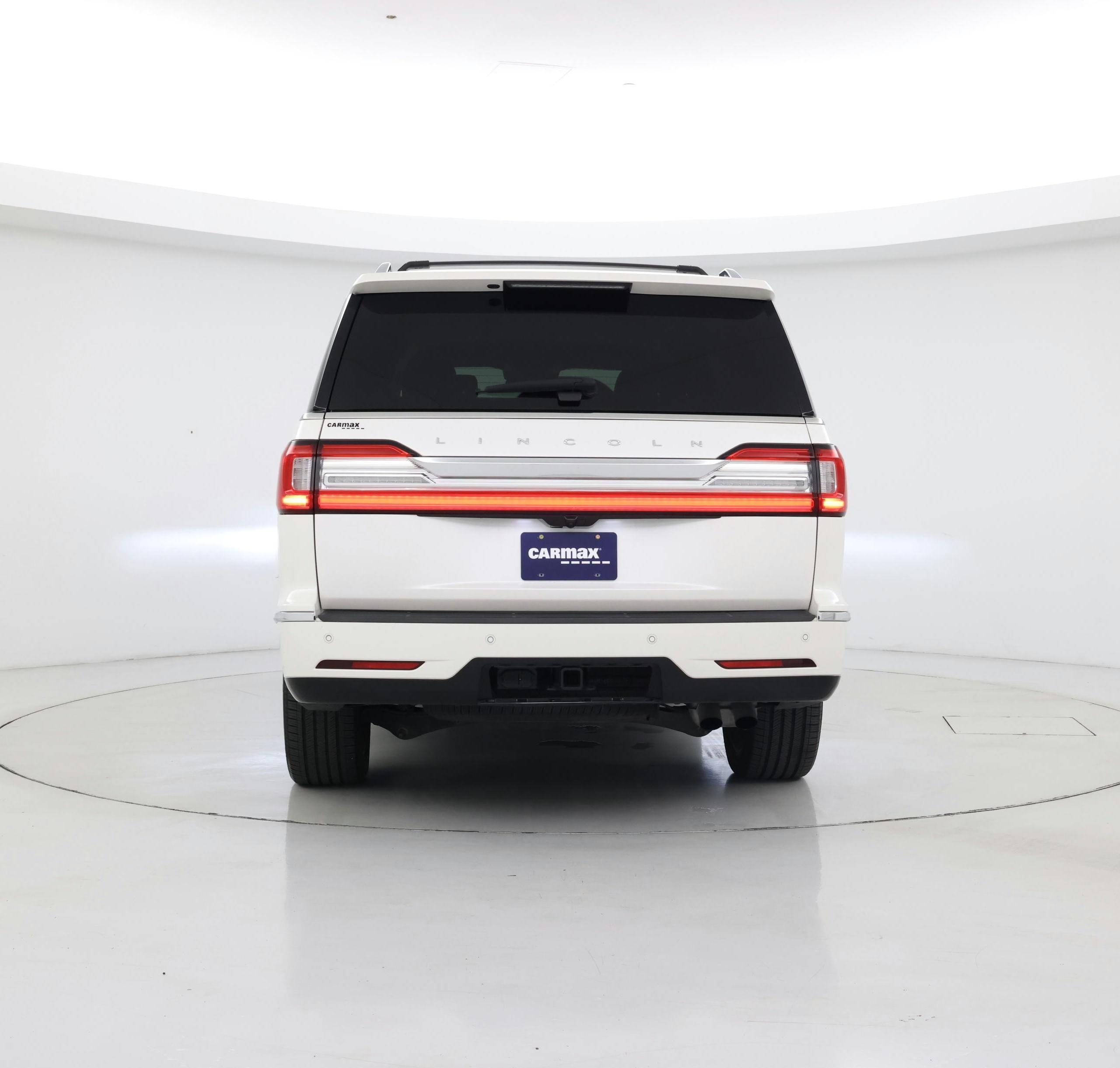 Thumbnail: 2019 Lincoln Navigator - 6