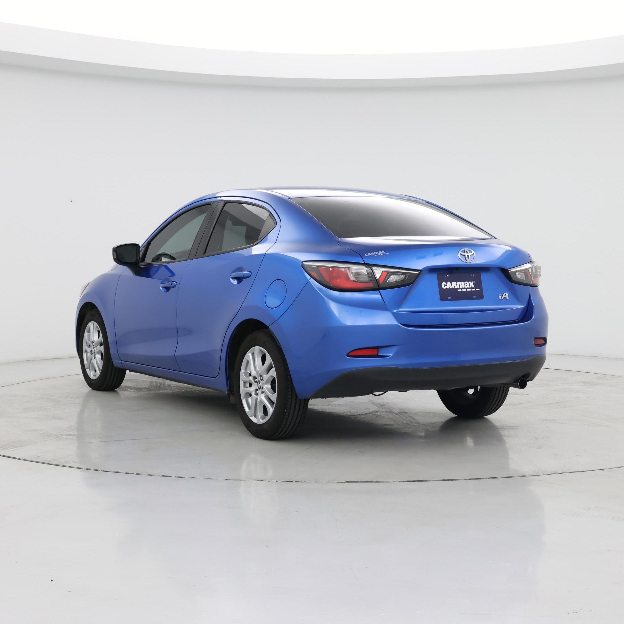 Thumbnail: 2018 Toyota Yaris iA - 2