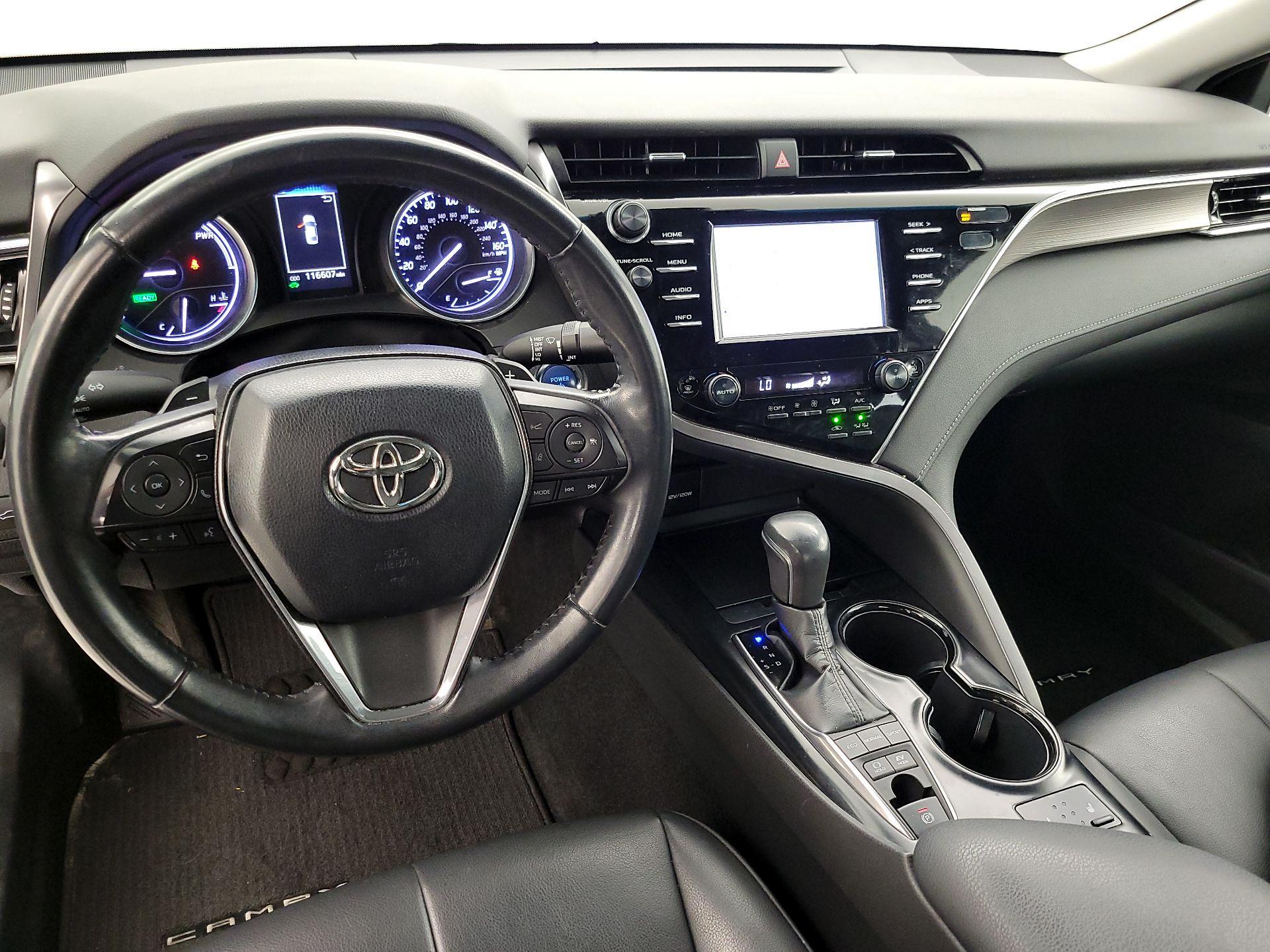 Thumbnail: 2018 Toyota Camry - 9