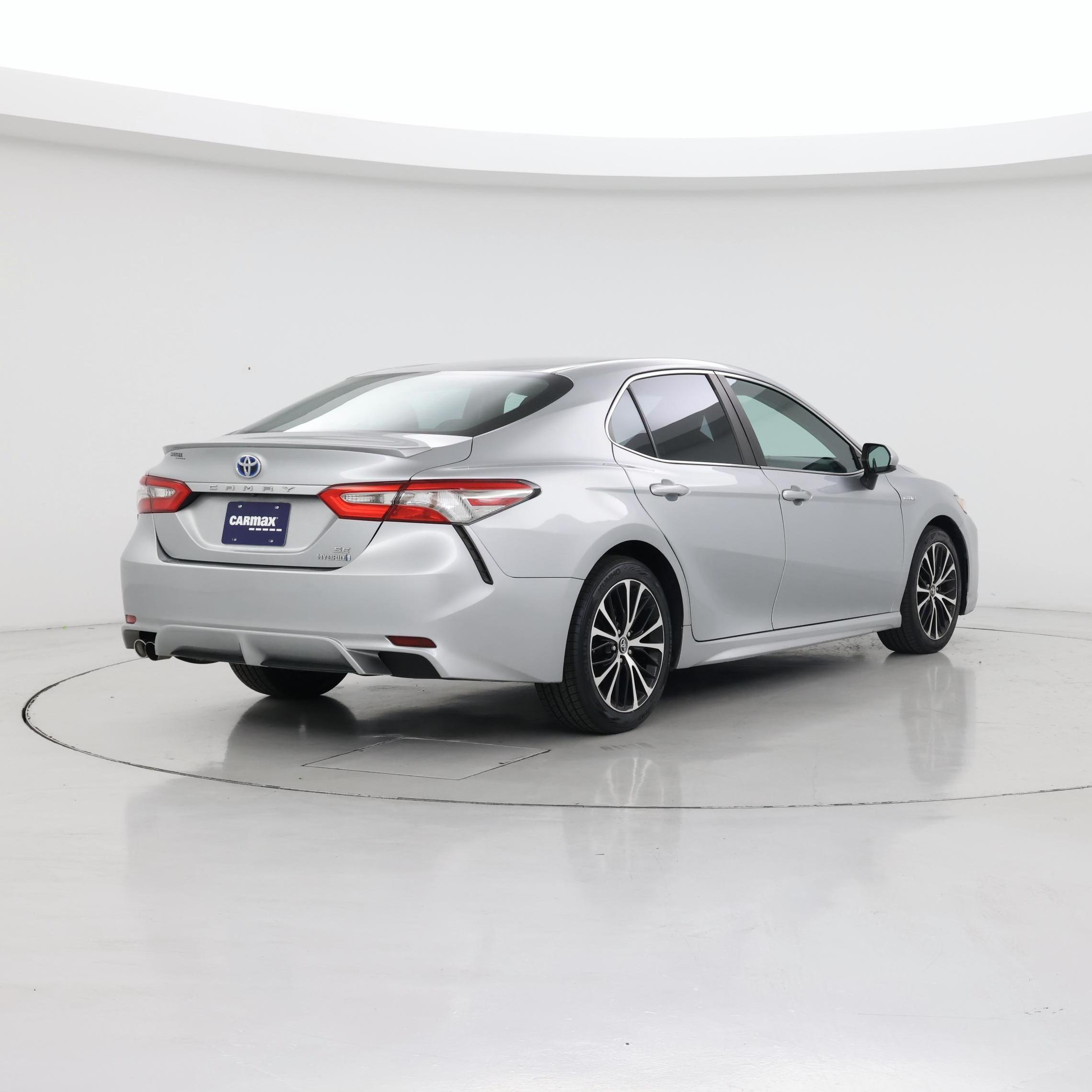 Thumbnail: 2018 Toyota Camry - 8