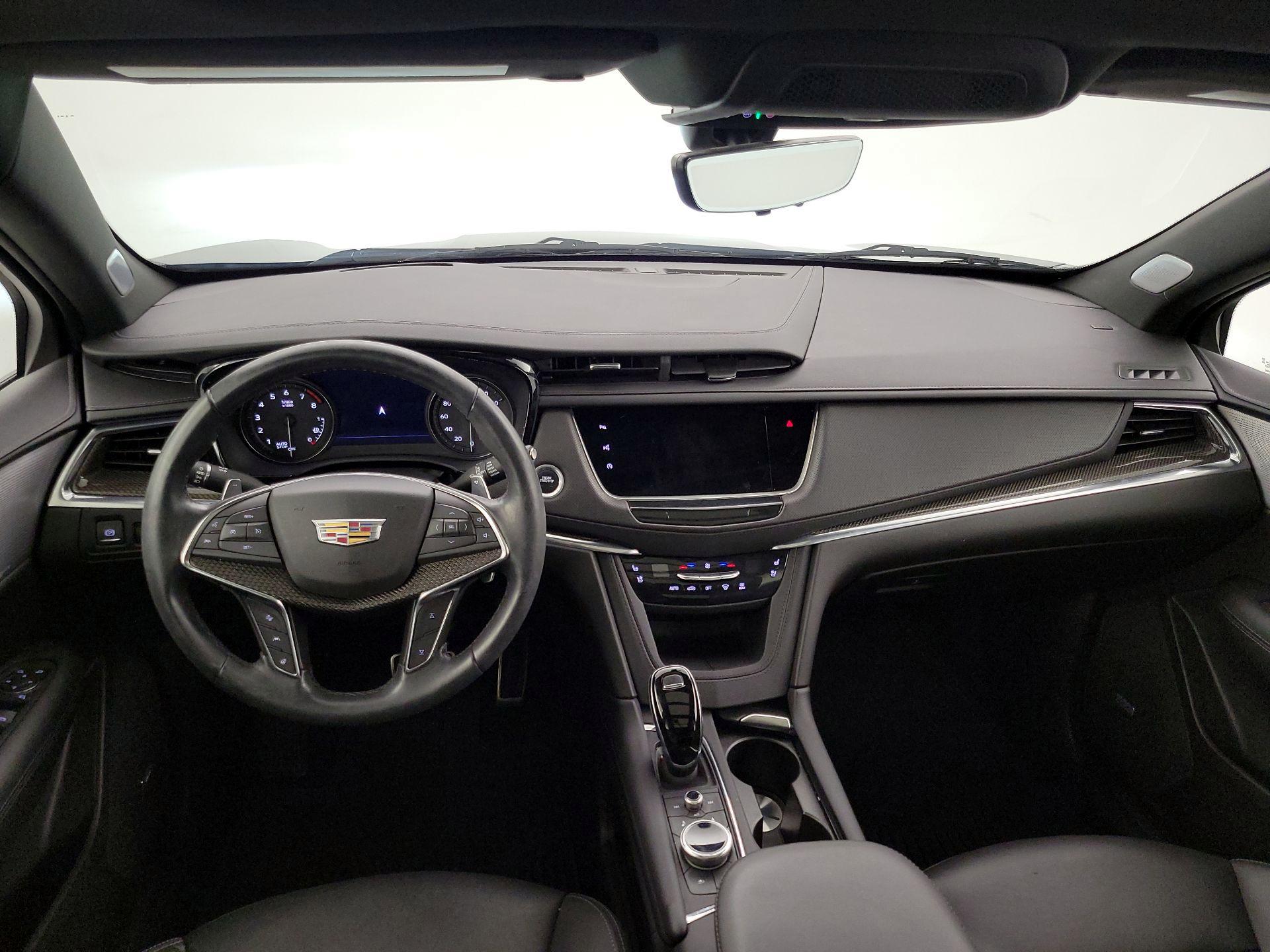 Thumbnail: 2021 Cadillac XT5 - 9
