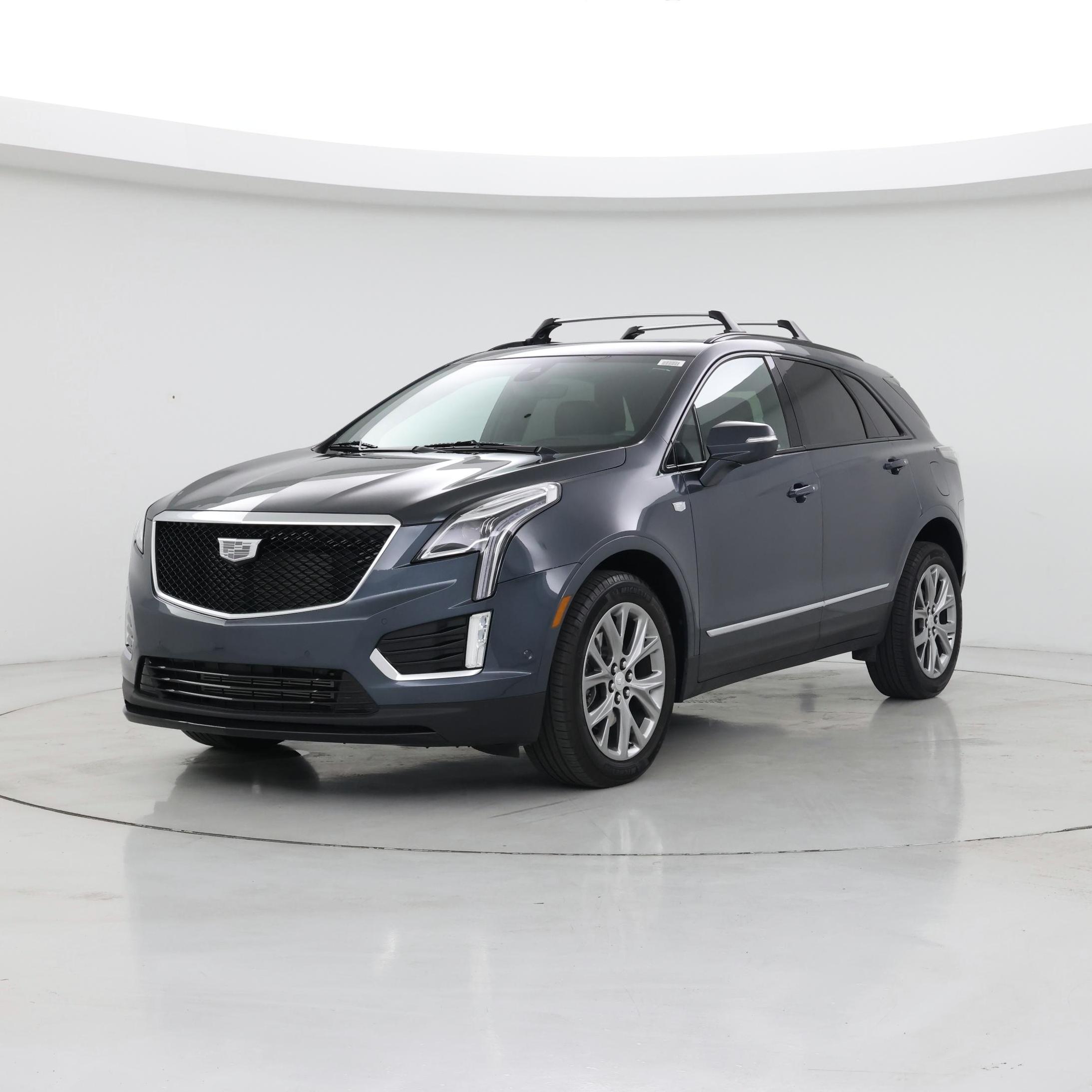 Thumbnail: 2021 Cadillac XT5 - 4