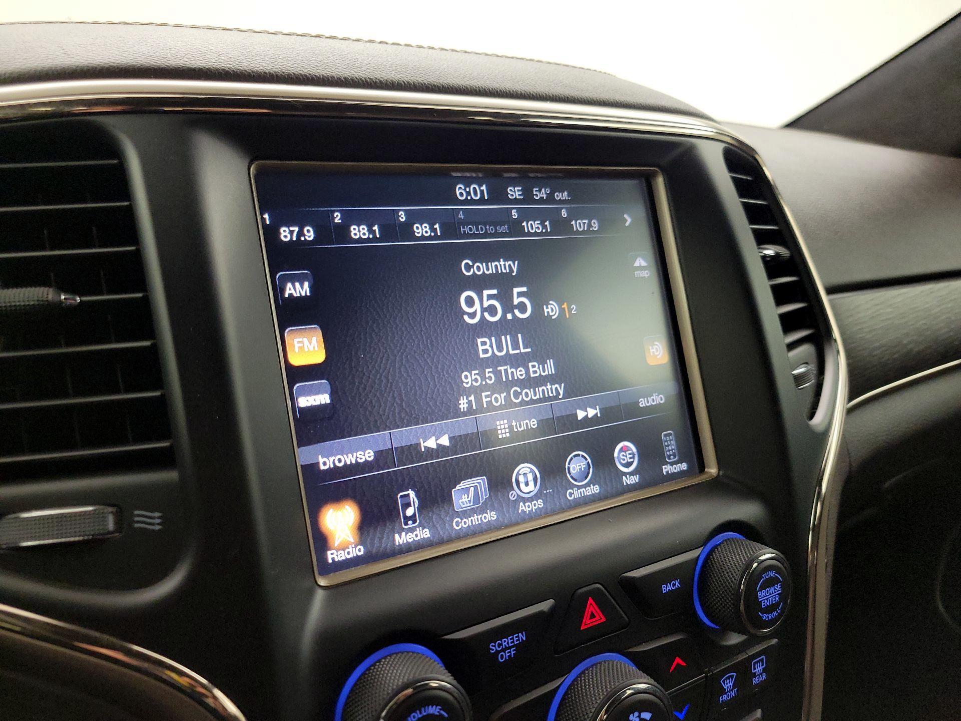 Thumbnail: 2014 Jeep Grand Cherokee - 16