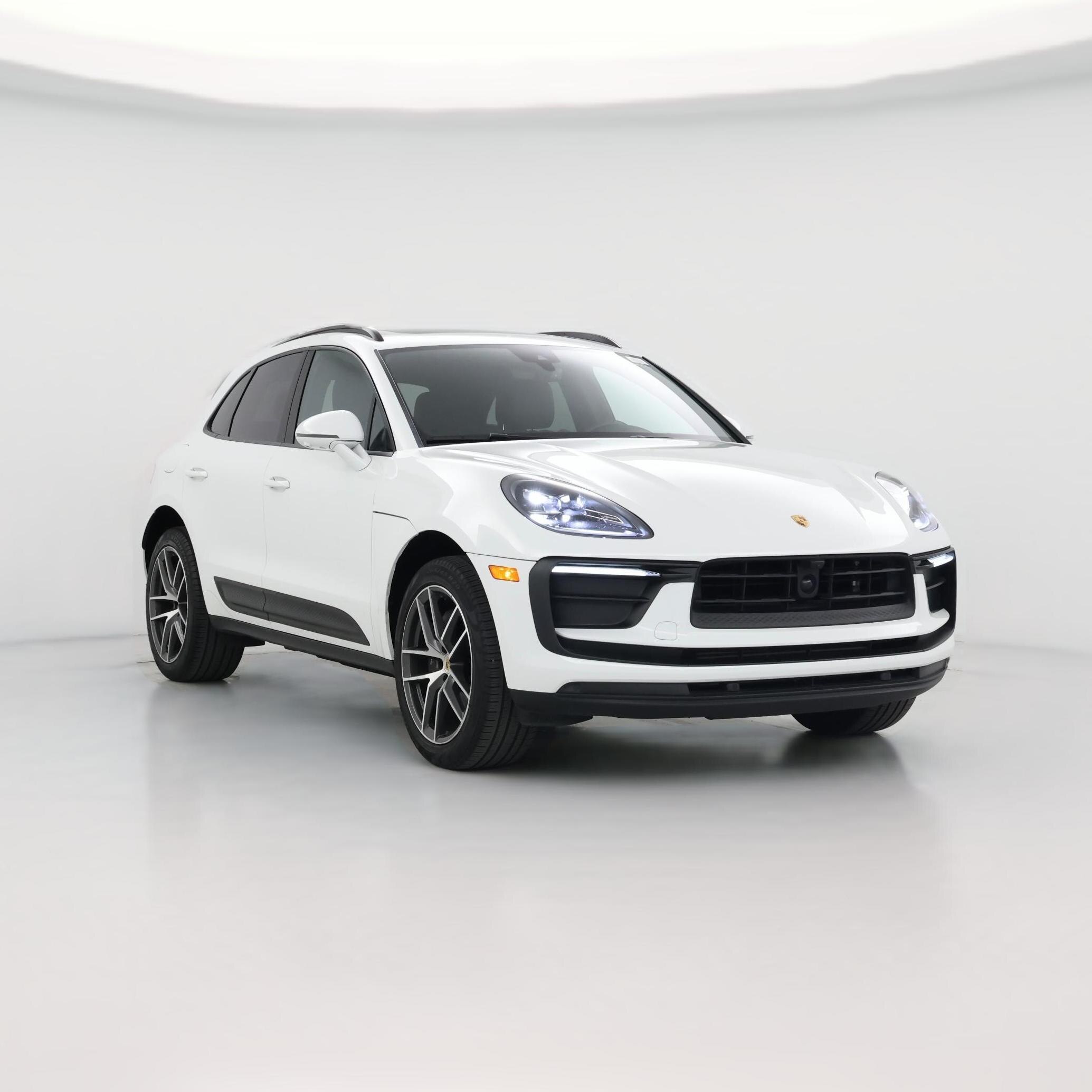 Thumbnail: 2024 Porsche Macan - 1