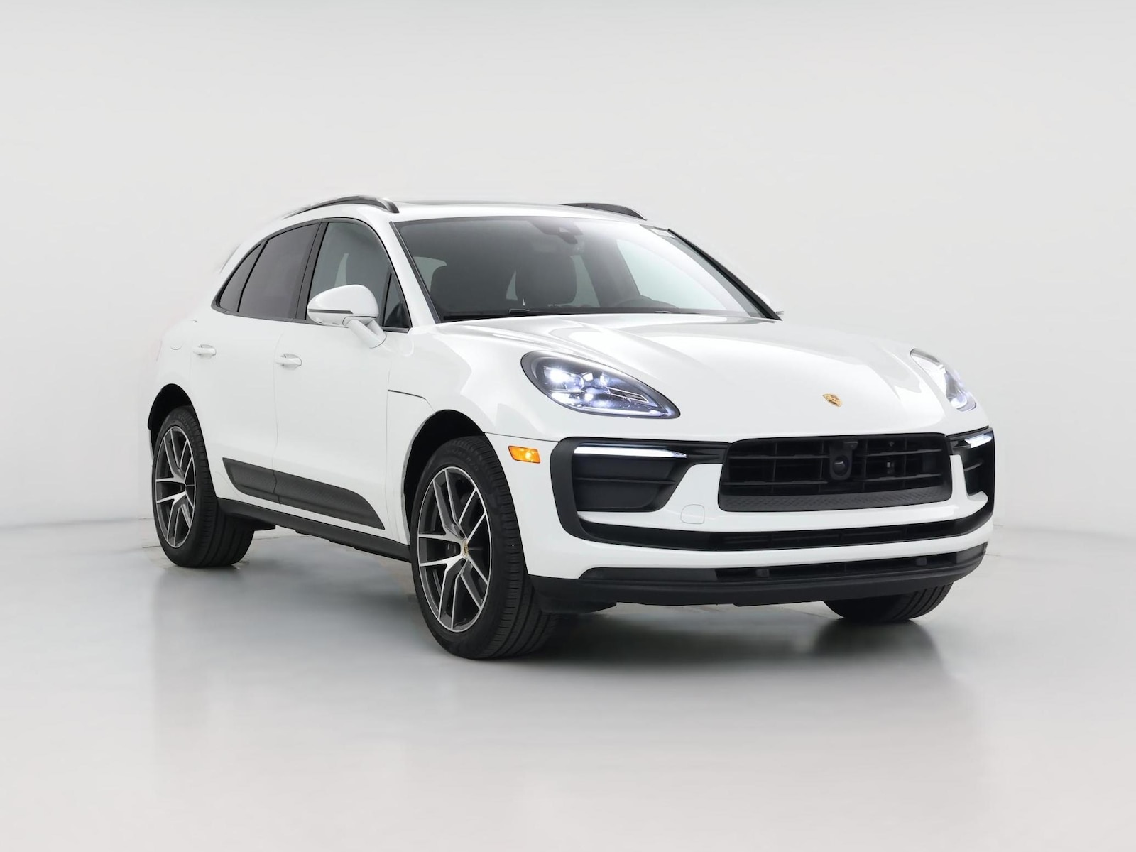2024 Porsche Macan T