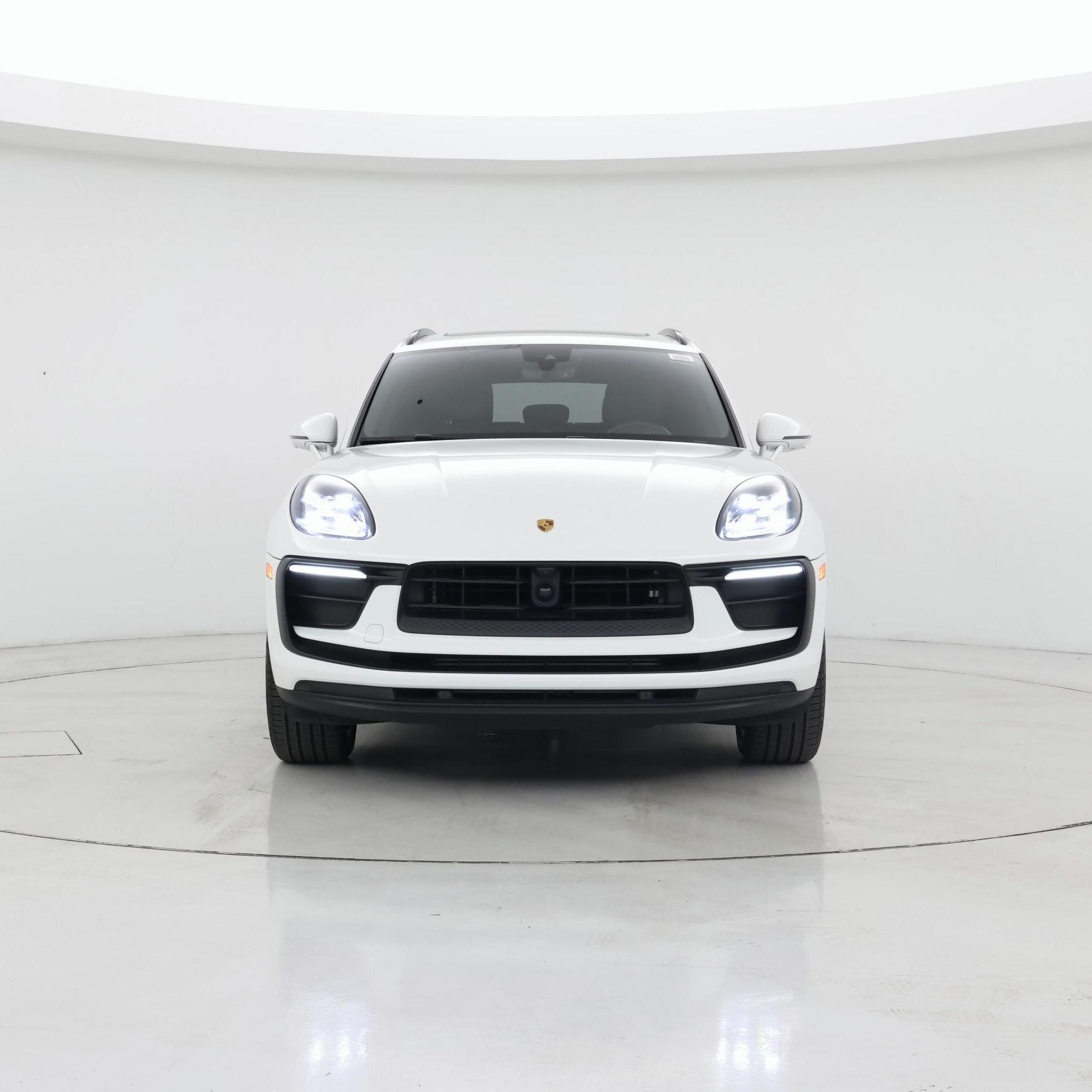 Thumbnail: 2024 Porsche Macan - 5