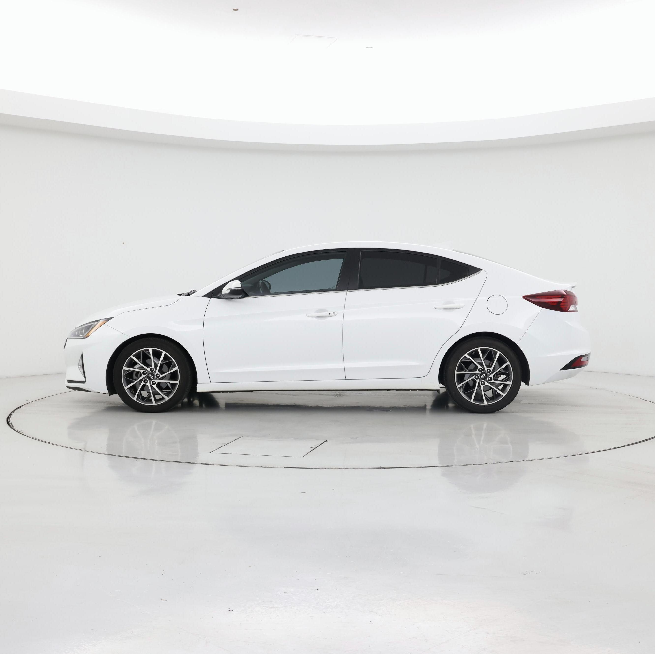 Thumbnail: 2020 Hyundai Elantra - 3