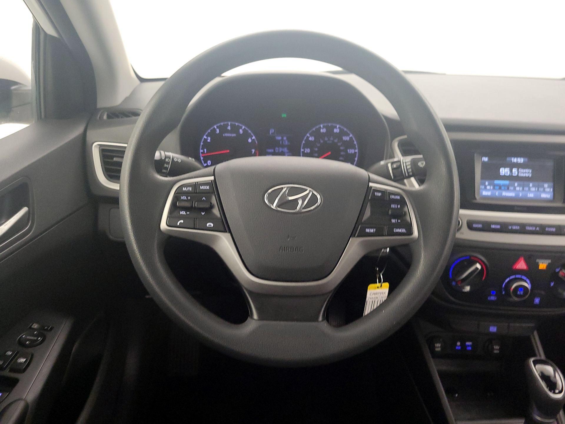 Thumbnail: 2019 Hyundai Accent - 10