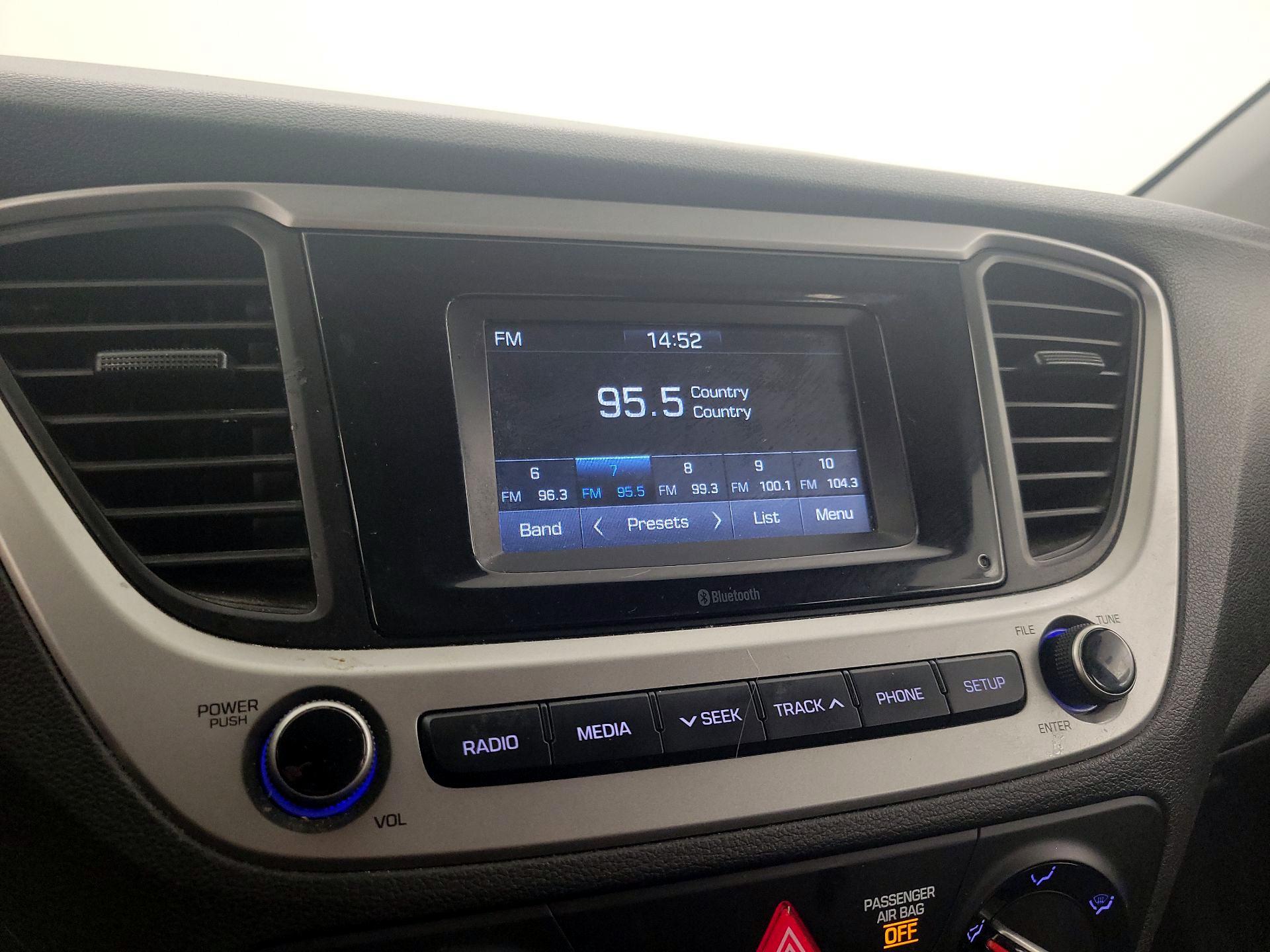 Thumbnail: 2019 Hyundai Accent - 15