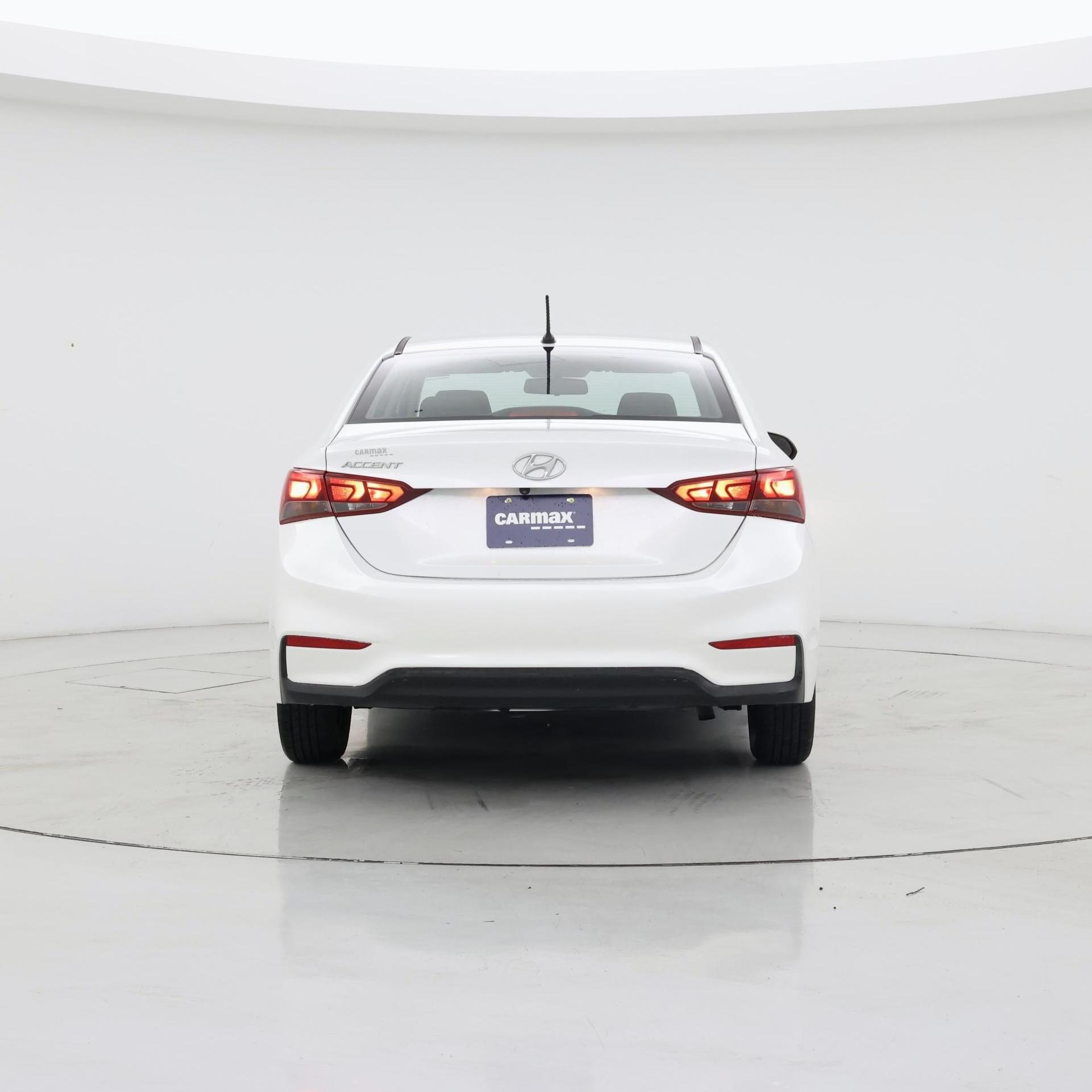 Thumbnail: 2019 Hyundai Accent - 6