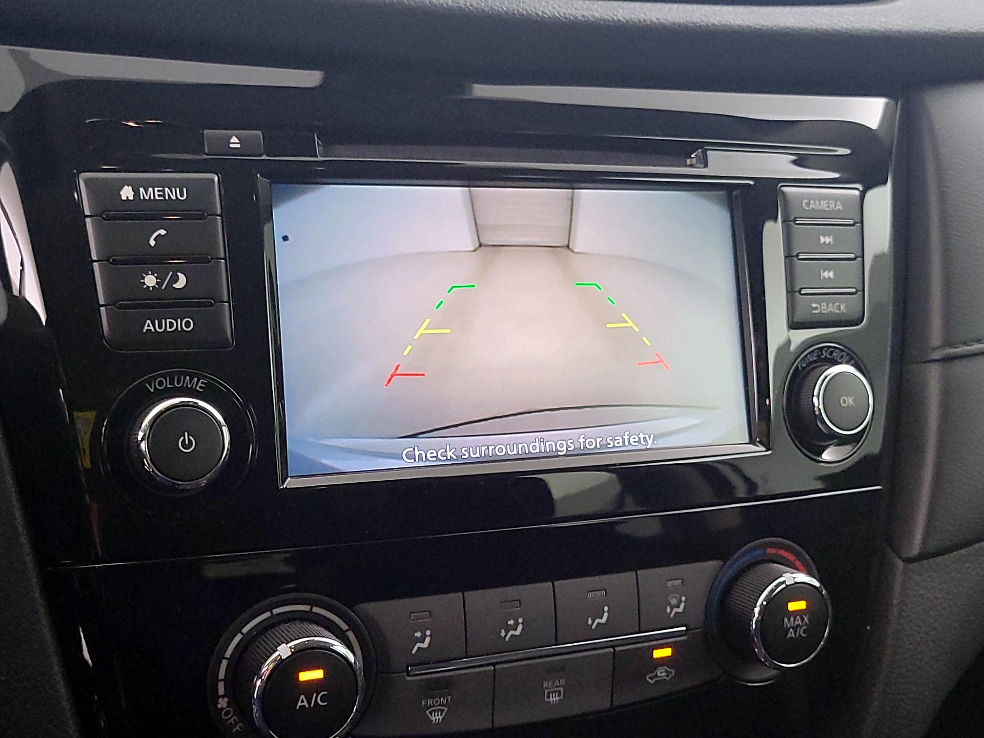 Thumbnail: 2019 Nissan Rogue - 14