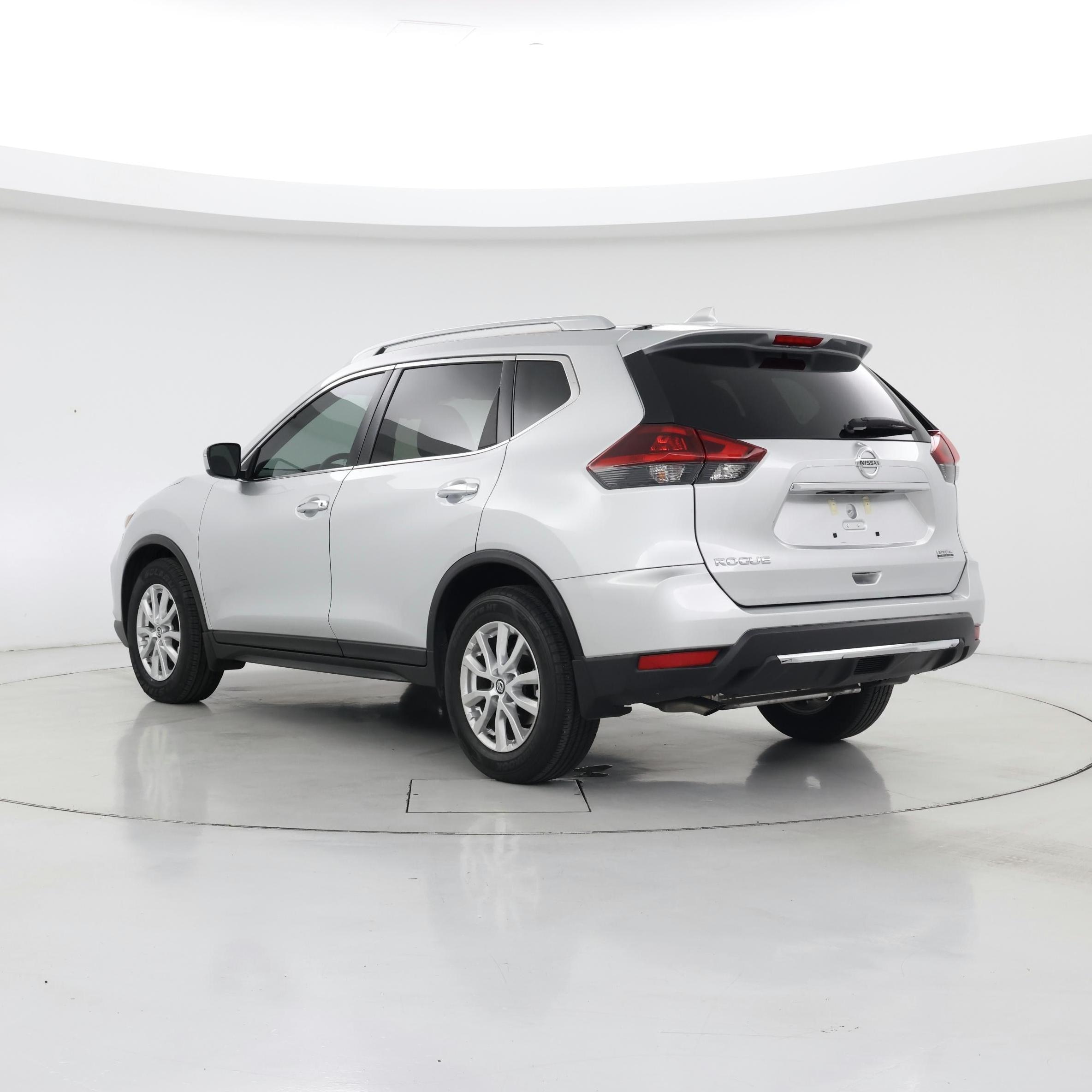 Thumbnail: 2019 Nissan Rogue - 2
