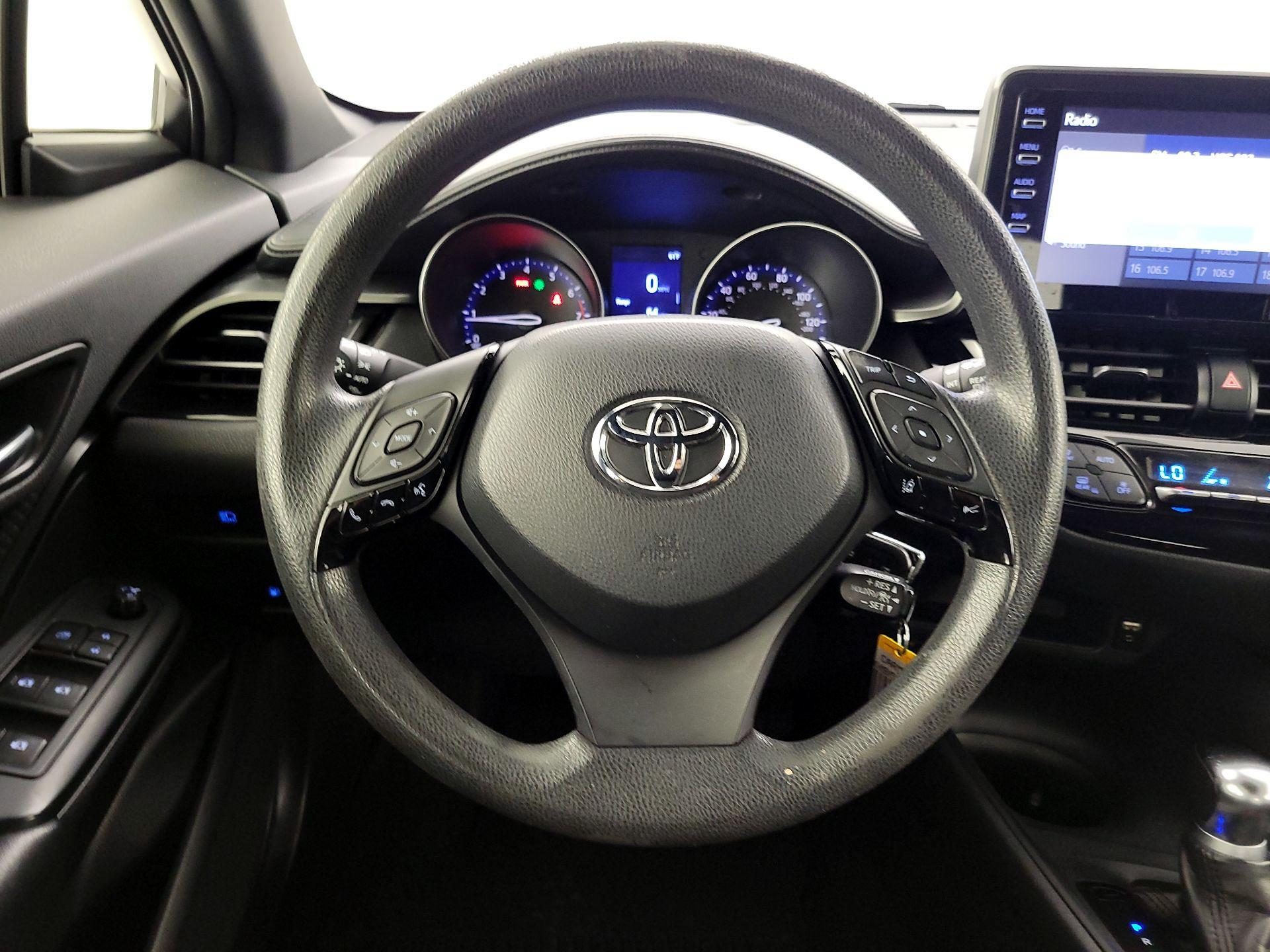 Thumbnail: 2019 Toyota C-HR - 10