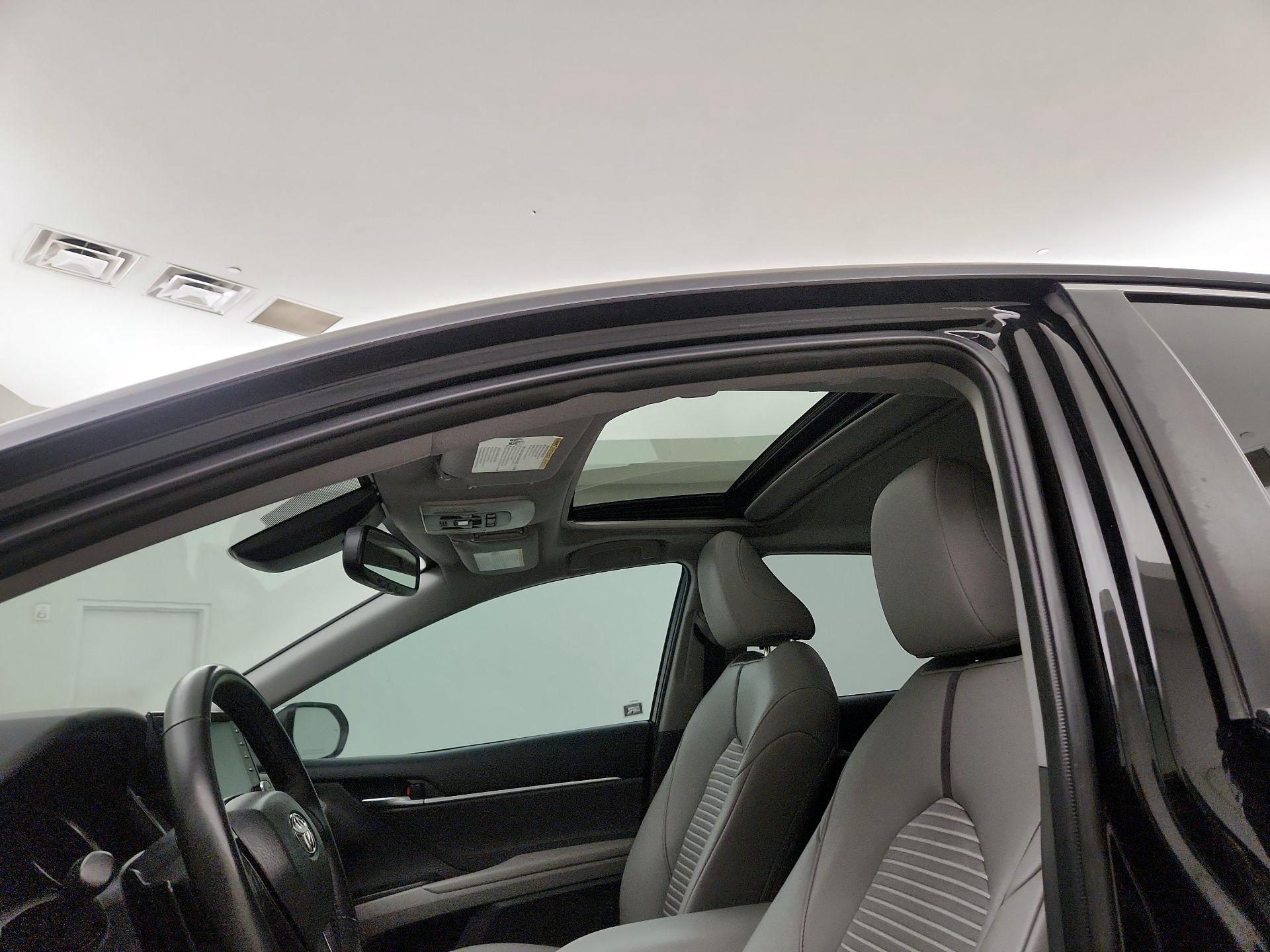 Thumbnail: 2023 Toyota Camry - 19