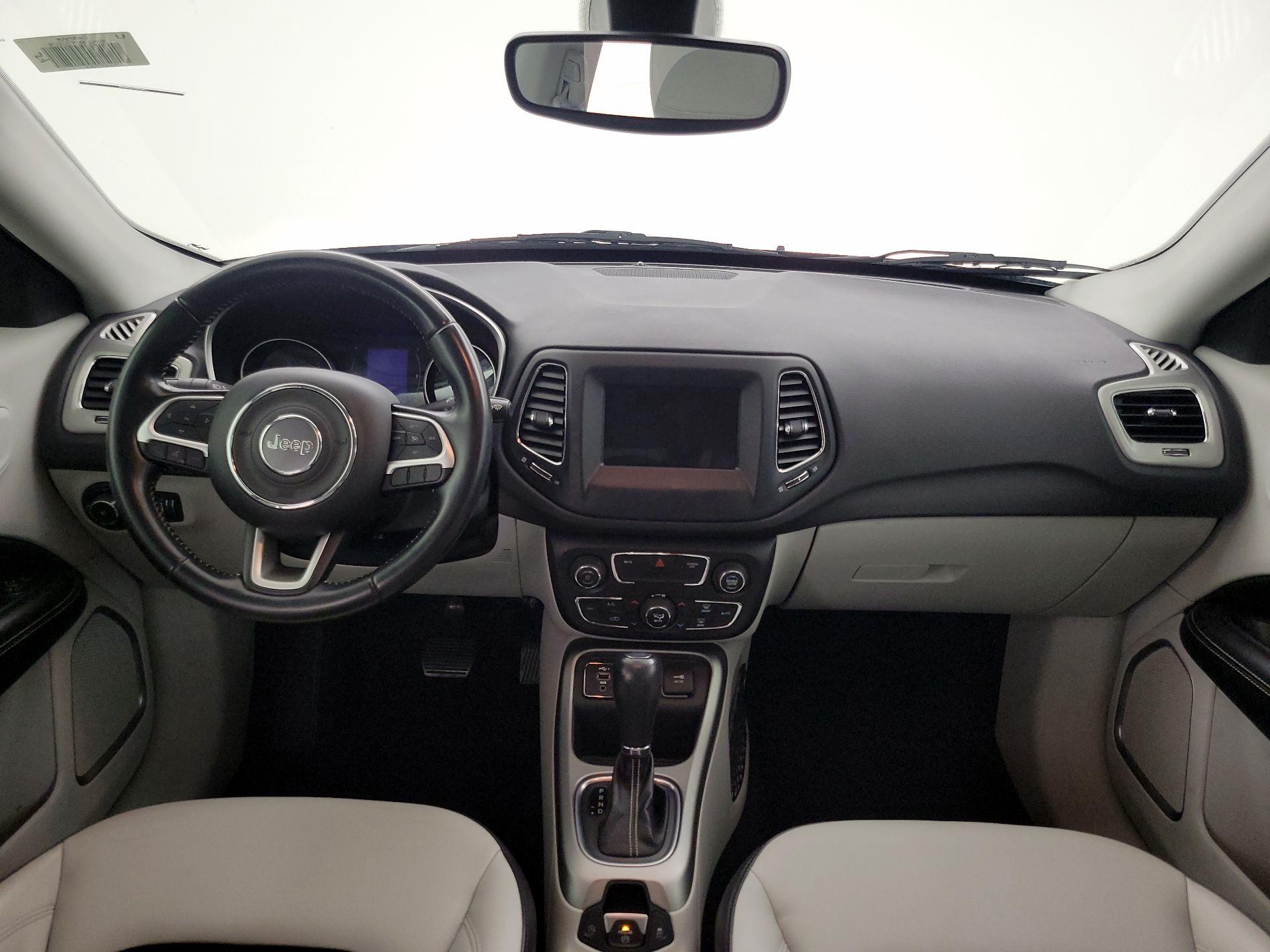 Thumbnail: 2021 Jeep Compass - 9