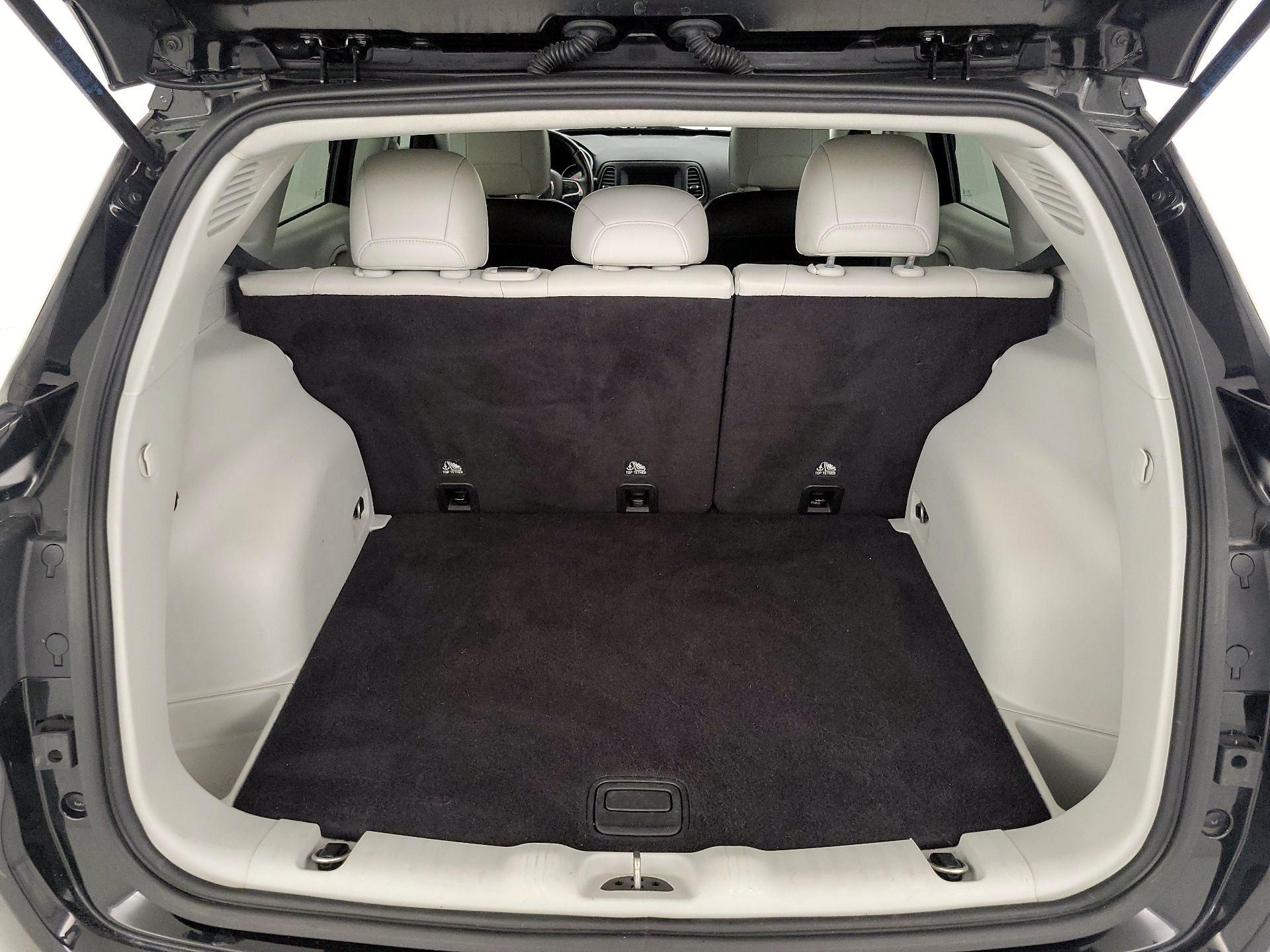 Thumbnail: 2021 Jeep Compass - 20