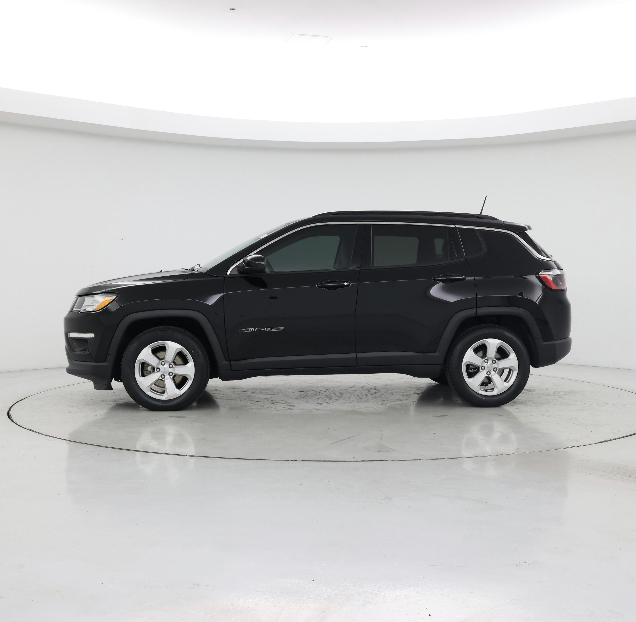 Thumbnail: 2021 Jeep Compass - 3