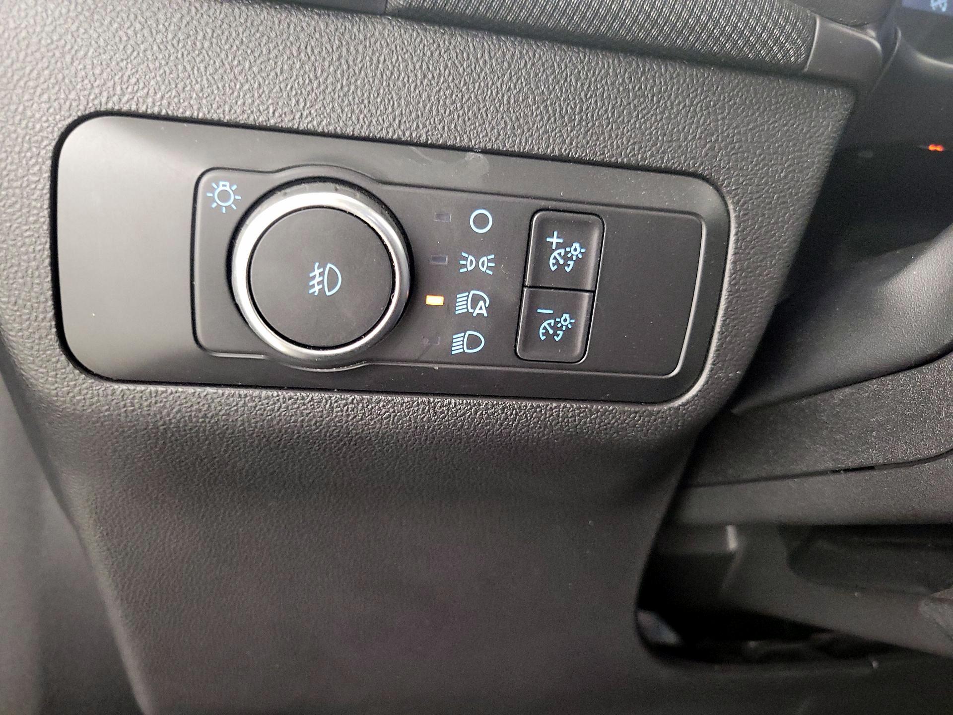 Thumbnail: 2022 Ford Bronco Sport - 13