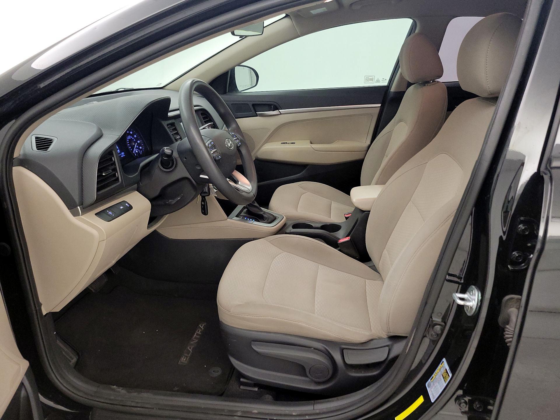 Thumbnail: 2020 Hyundai Elantra - 11