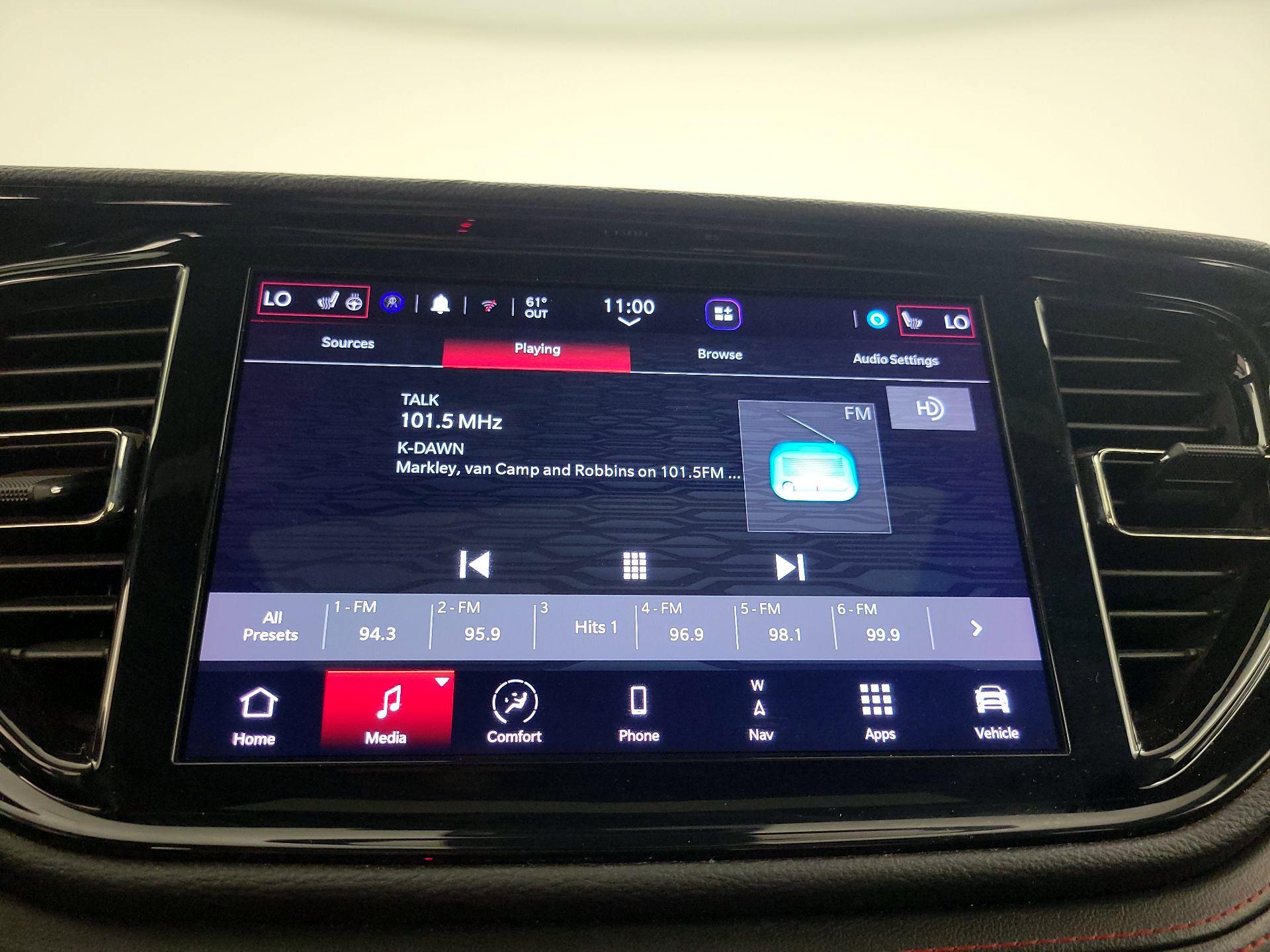 Thumbnail: 2023 Dodge Durango - 16